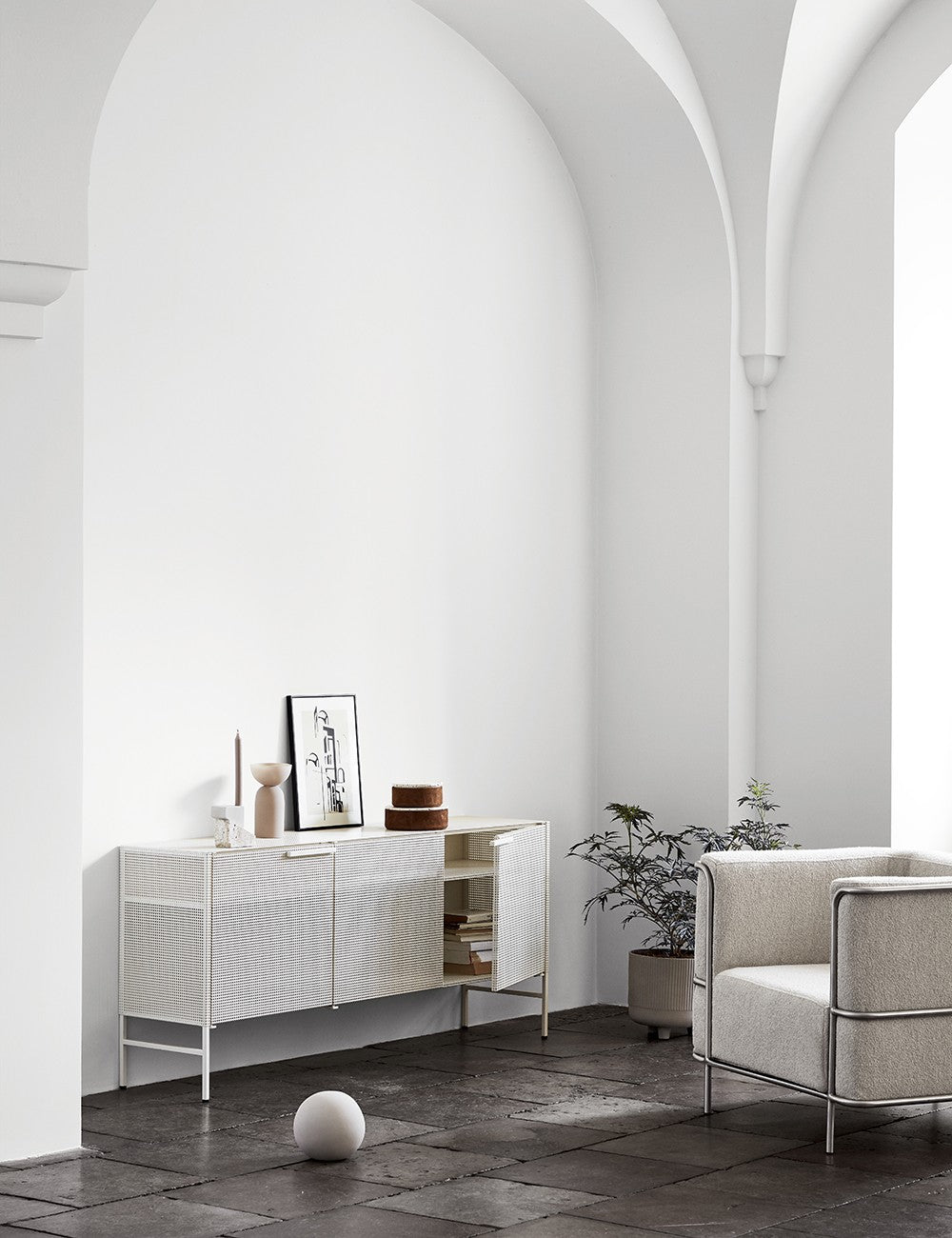 grid sideboard