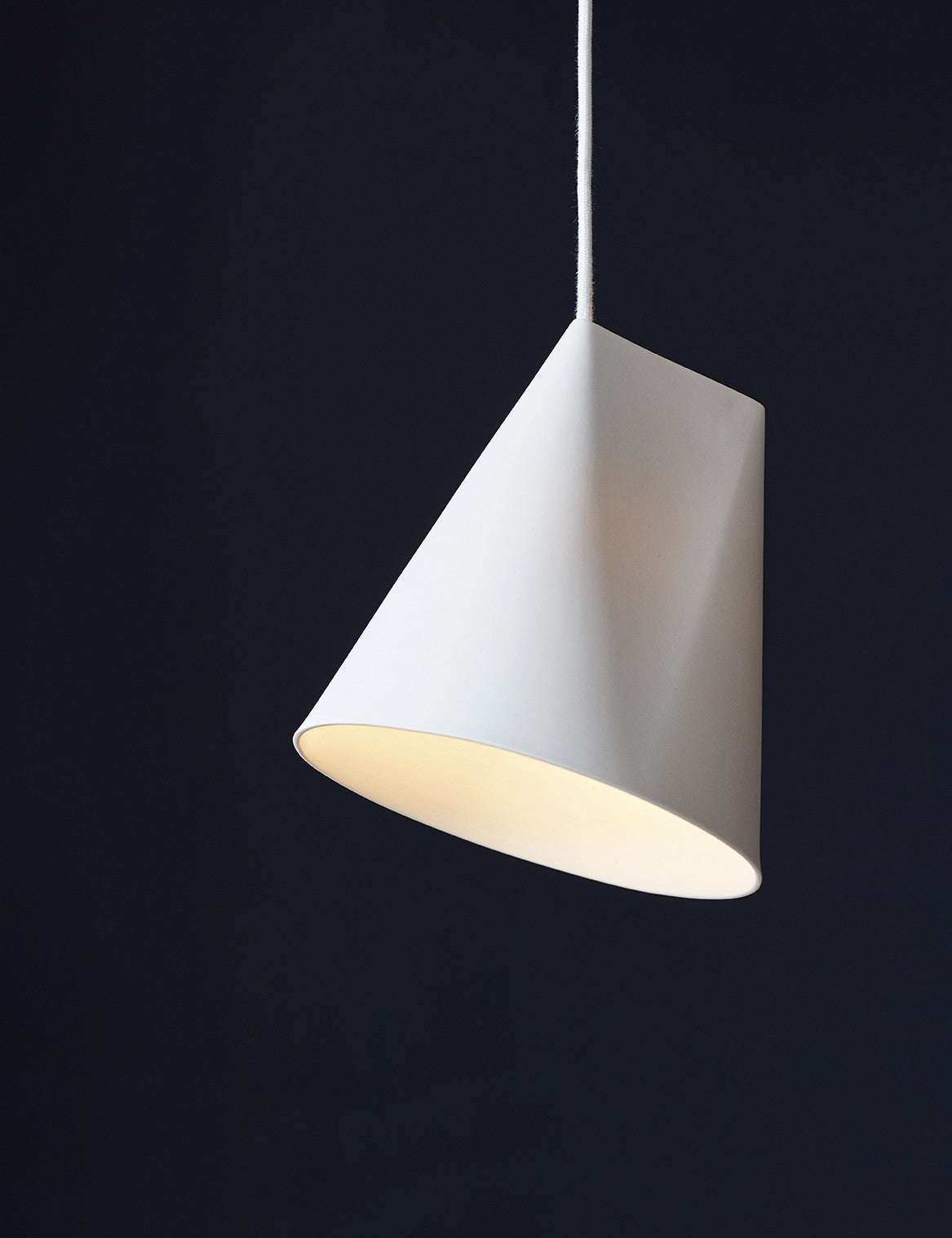 CERAMIC PENDANT WIDE