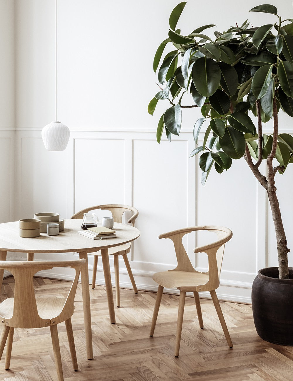 In Between Sk4 Esxpo