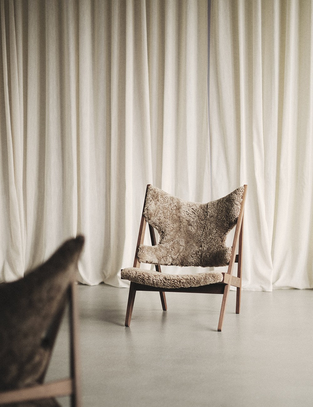 knitting lounge chair sheepskin