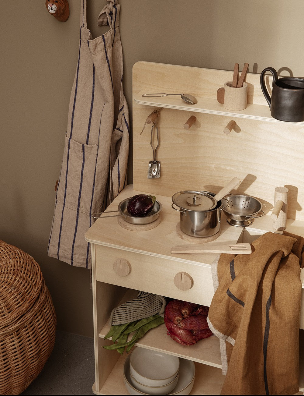 TORO KITCHEN