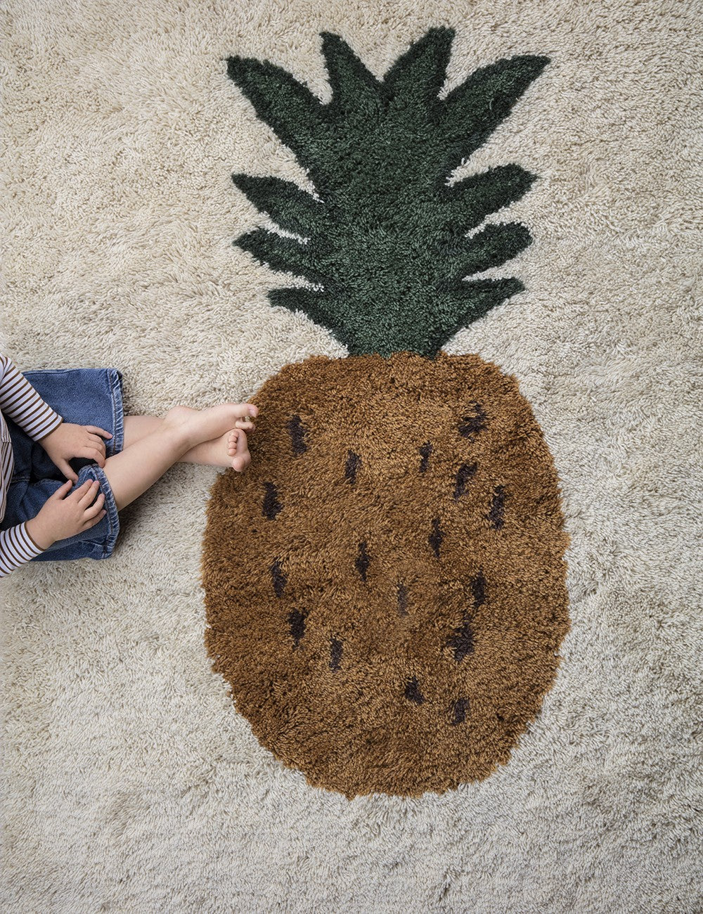 tufted rug pineapple