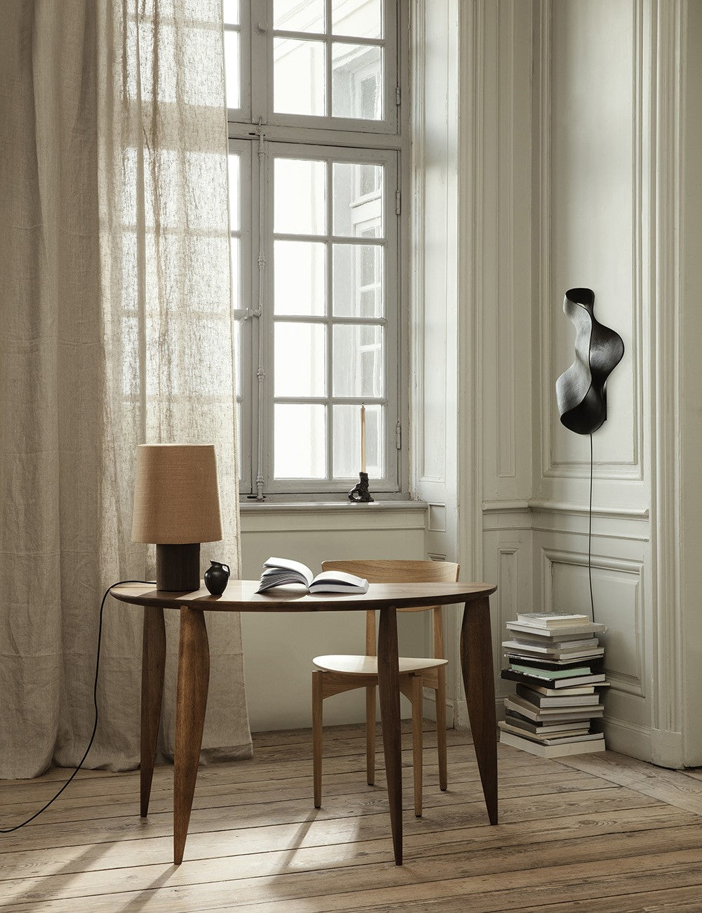 oyster wall lamp