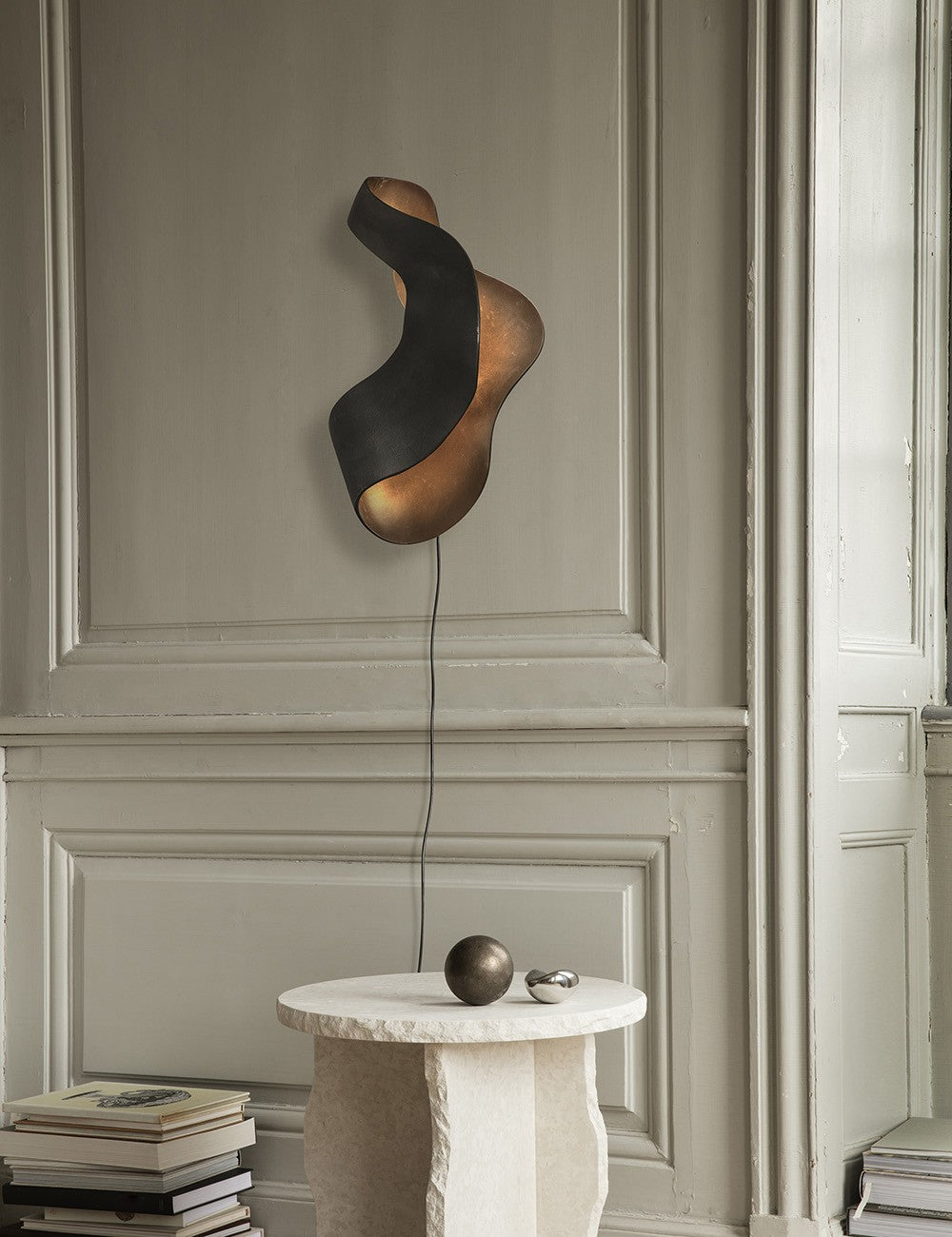 oyster wall lamp