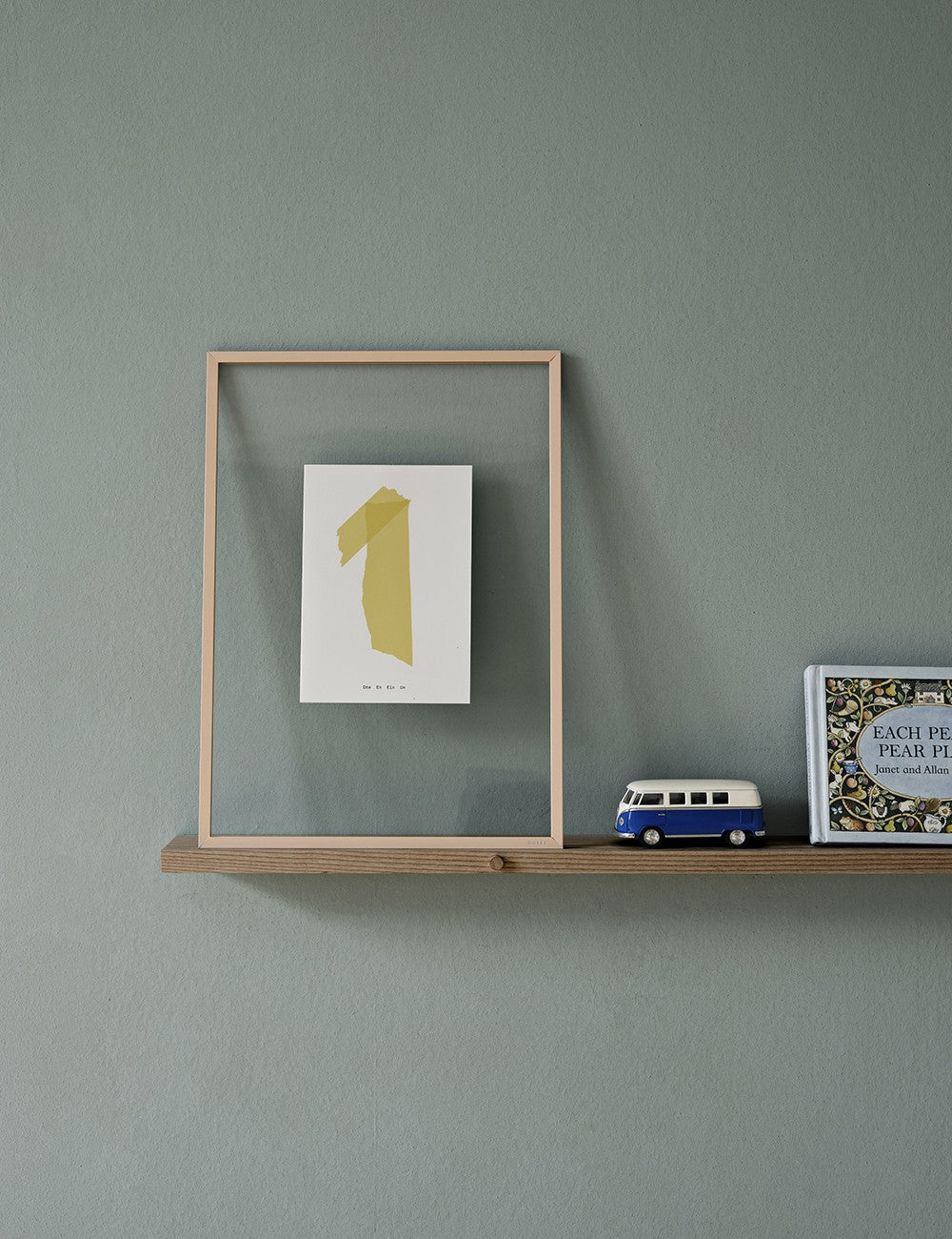 gallery shelf 70