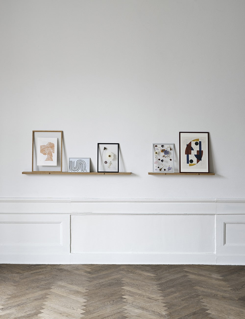 gallery shelf 70