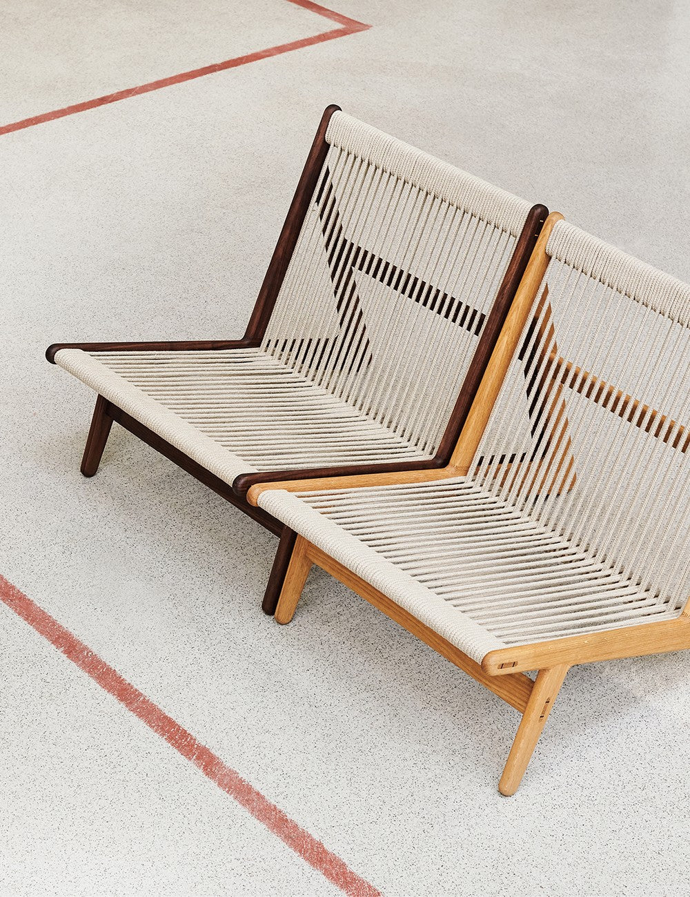MR01 INITIAL CHAIR