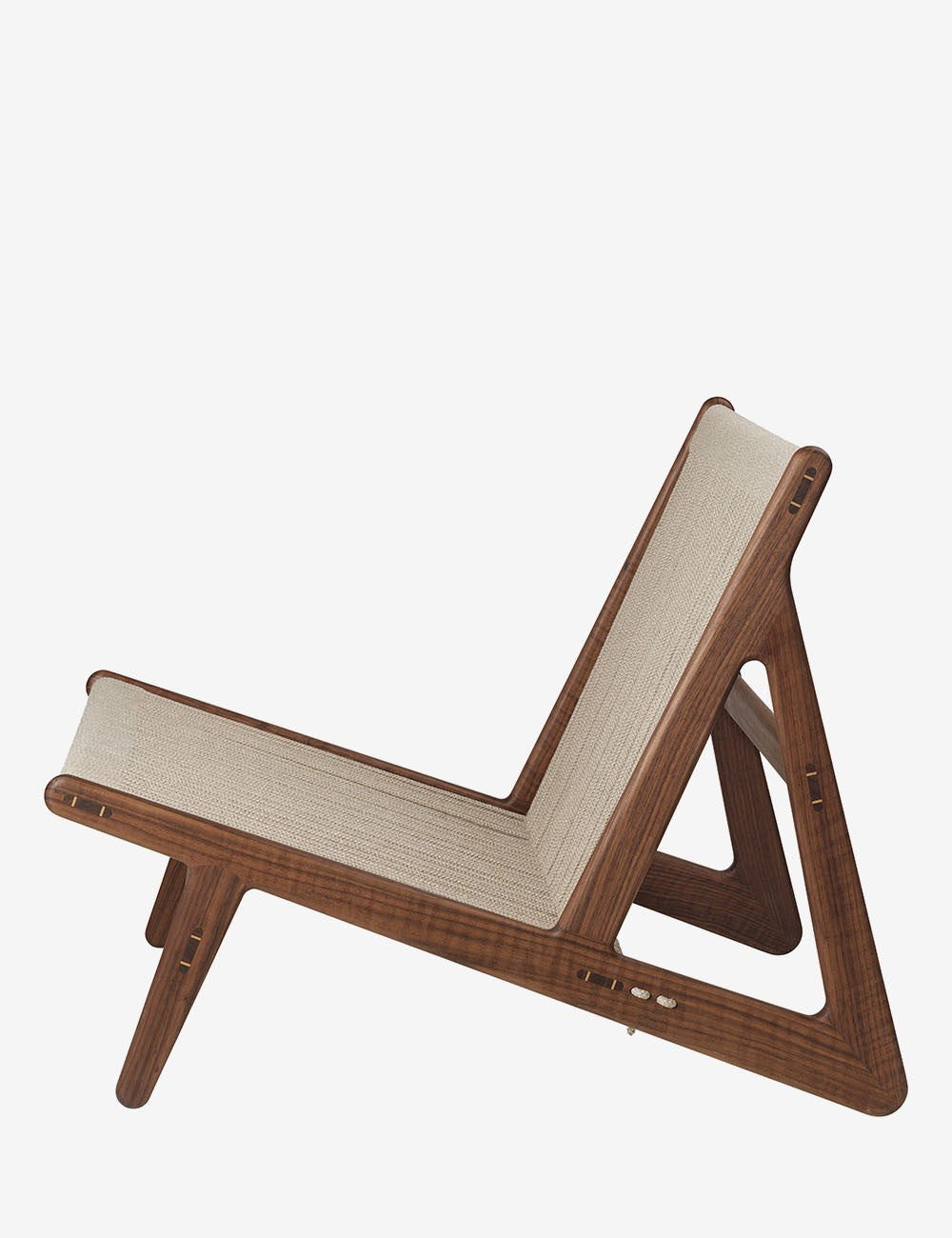 MR01 INITIAL CHAIR
