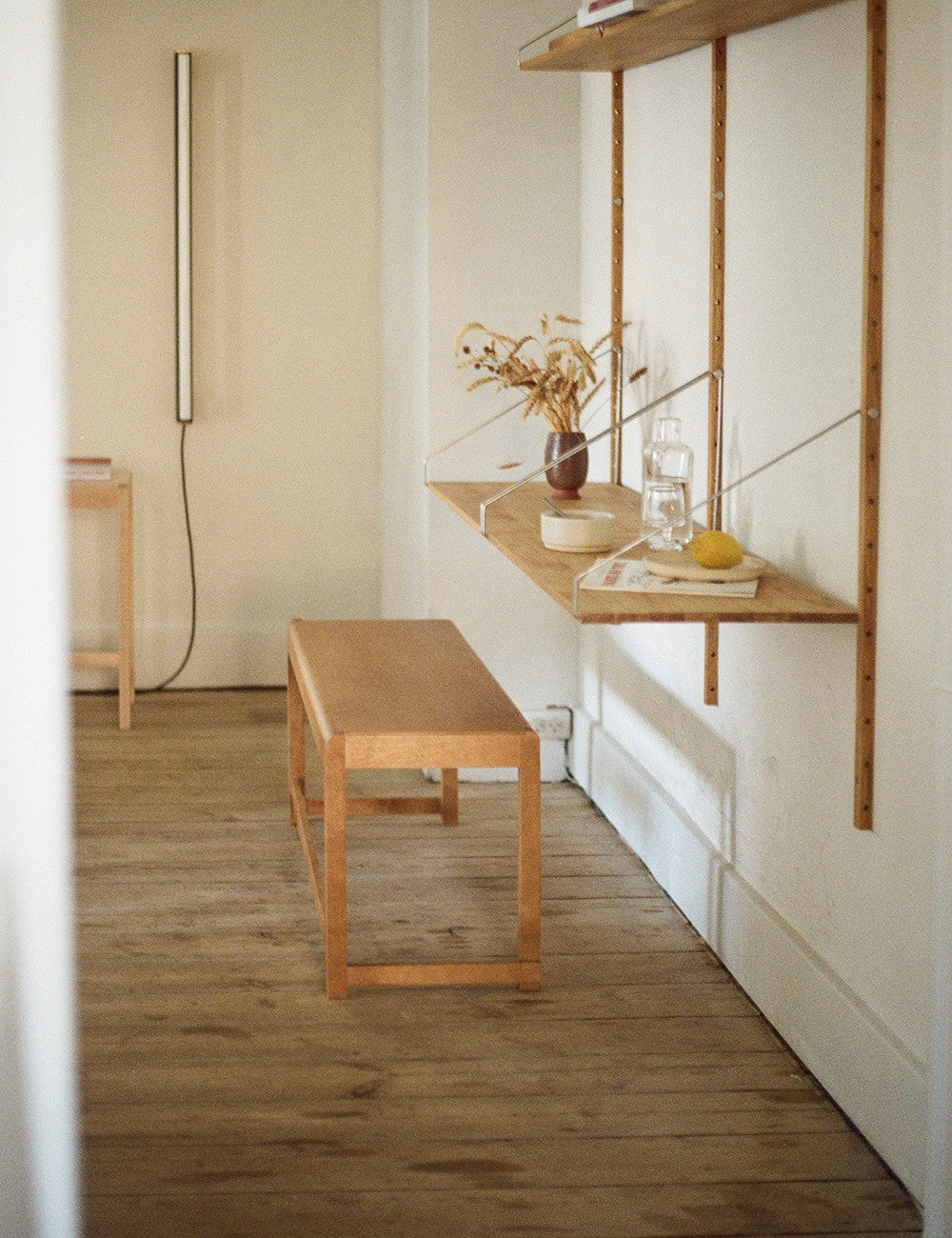 BENCH 01