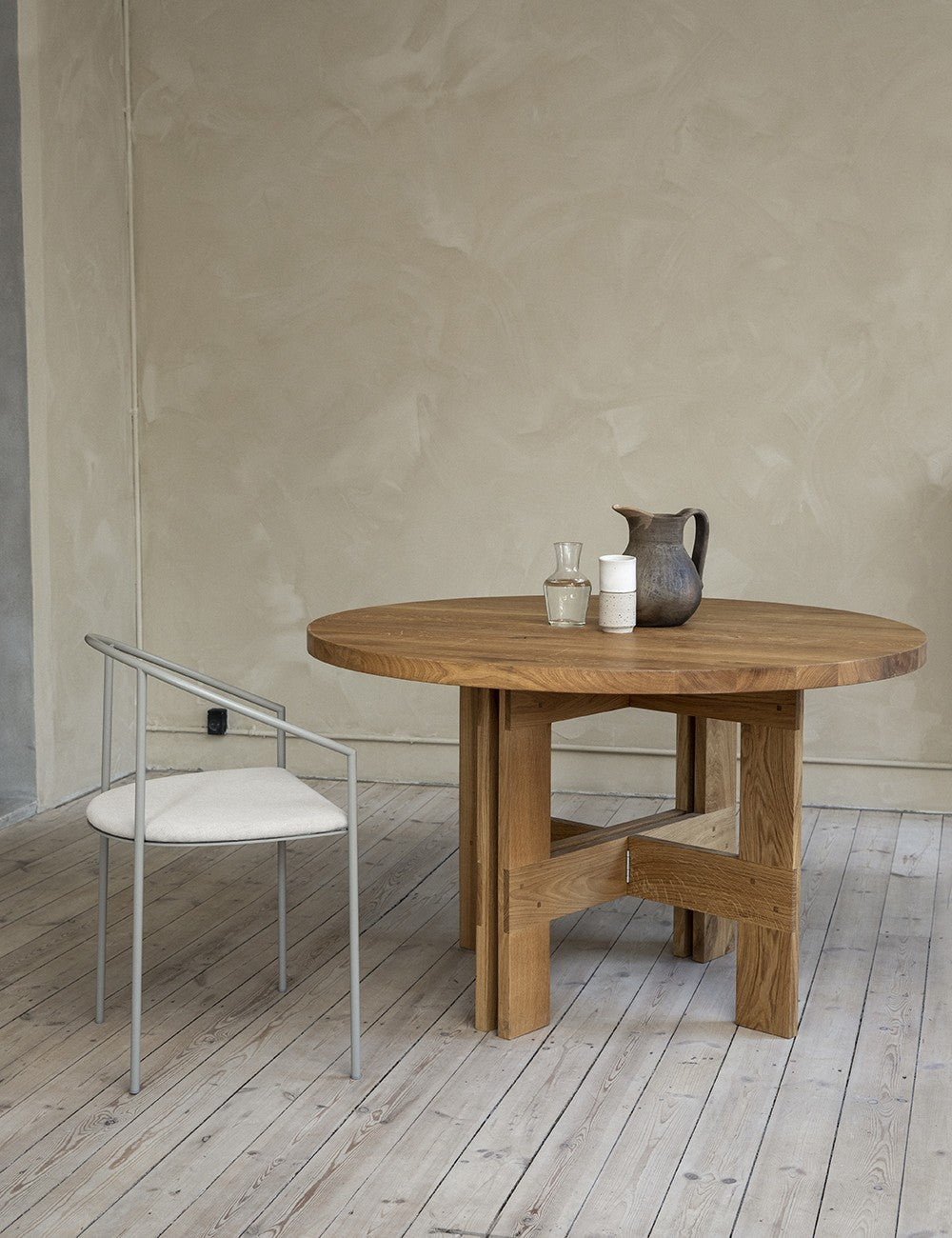 farmhouse table