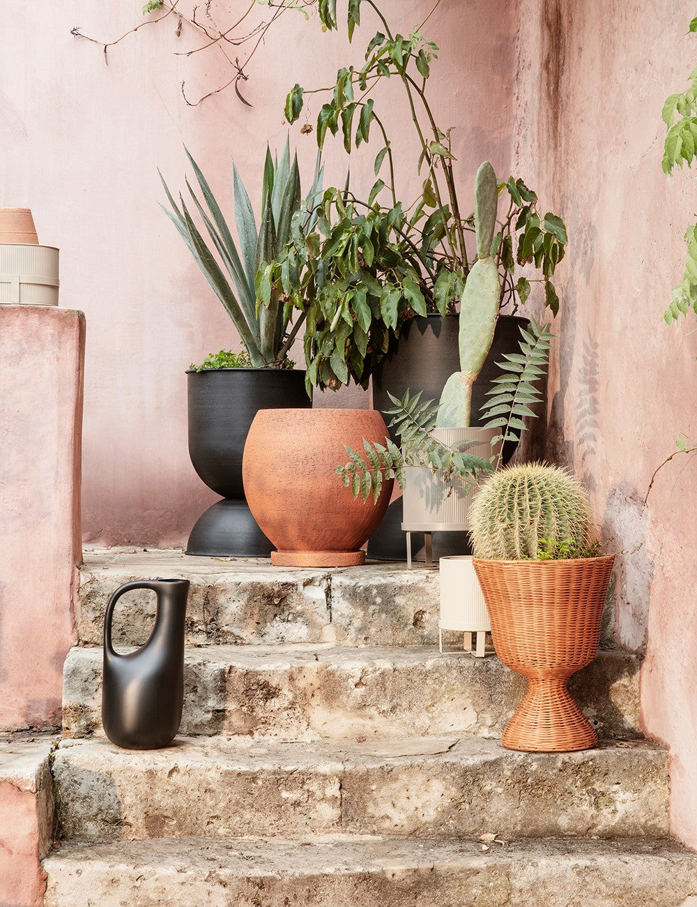agnes plant stand short