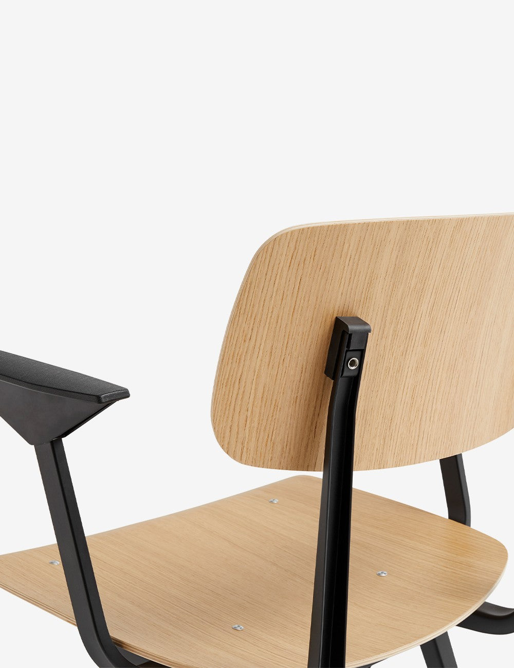 résultat de la chaise à accoudoirs