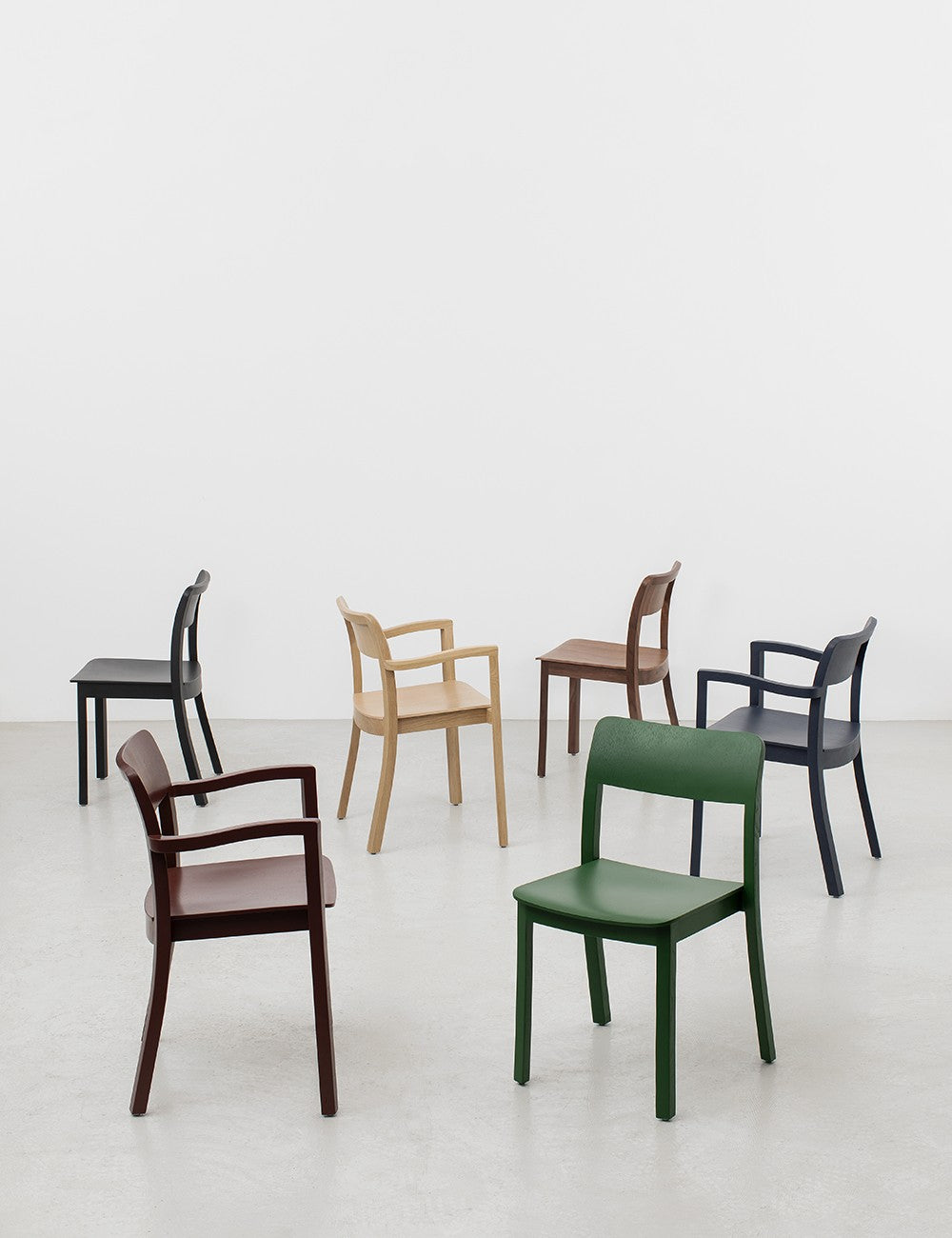 Chaise à accoudoirs Pastis