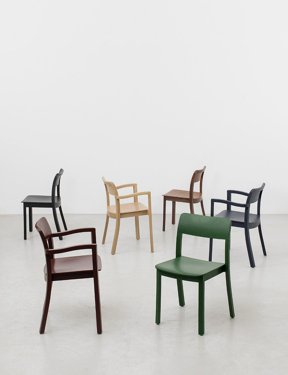 Chaise à accoudoirs Pastis