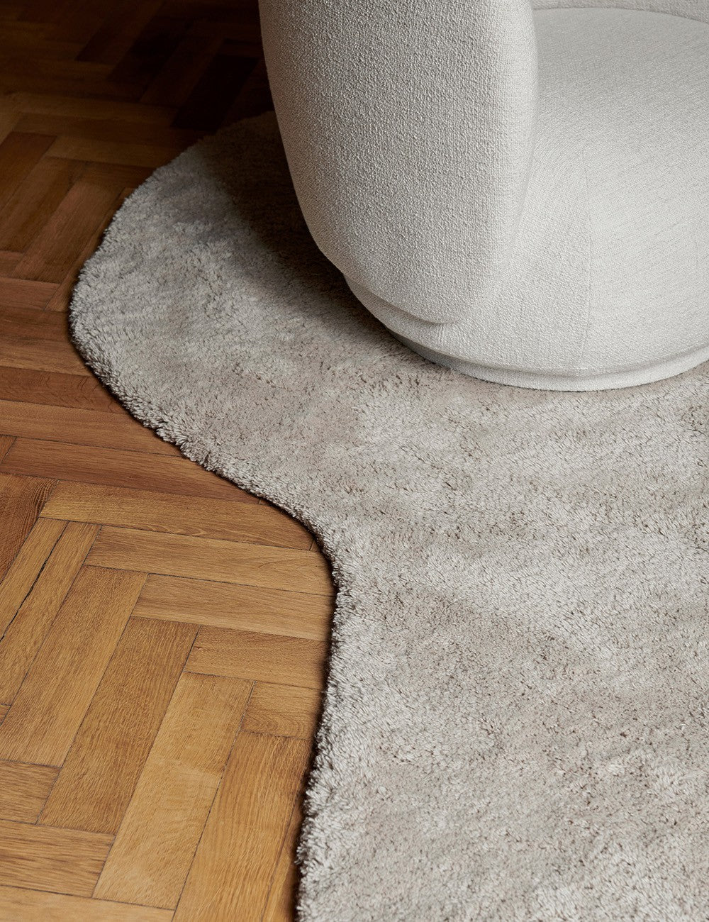 forma wool rug