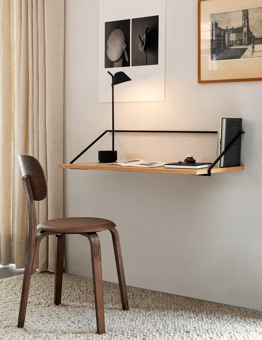 rail desk