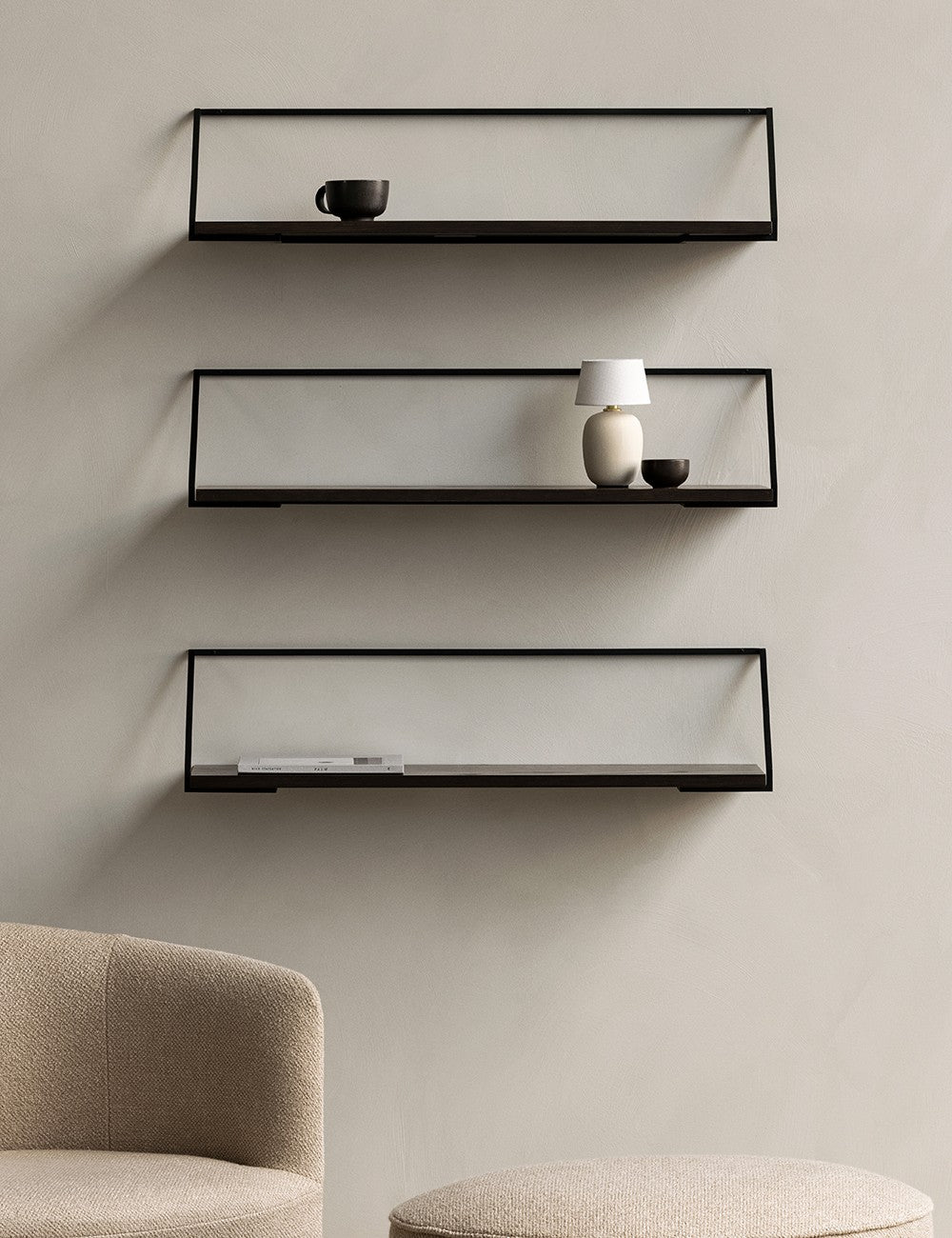 RAIL SHELF