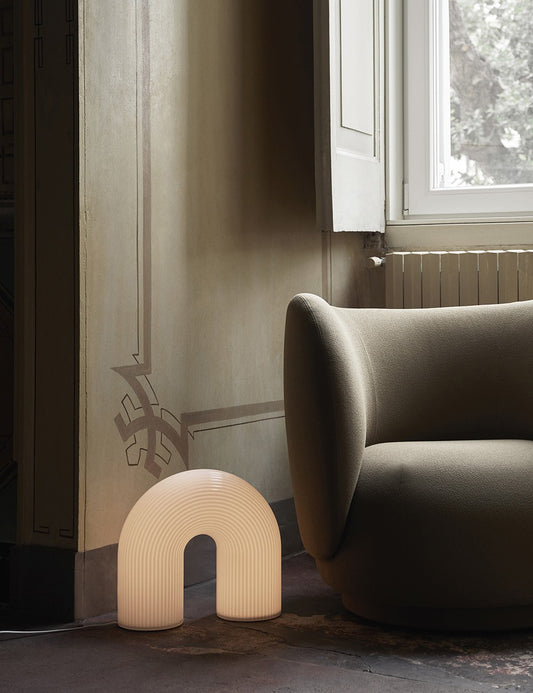 VUELTA FLOOR LAMP