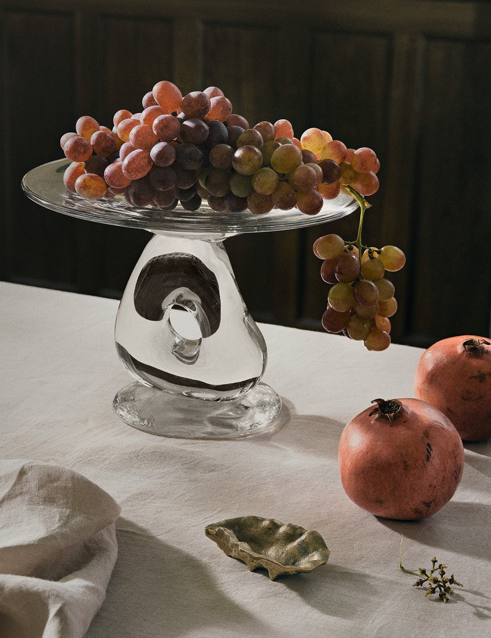 DAMO GLASS CENTERPIECE