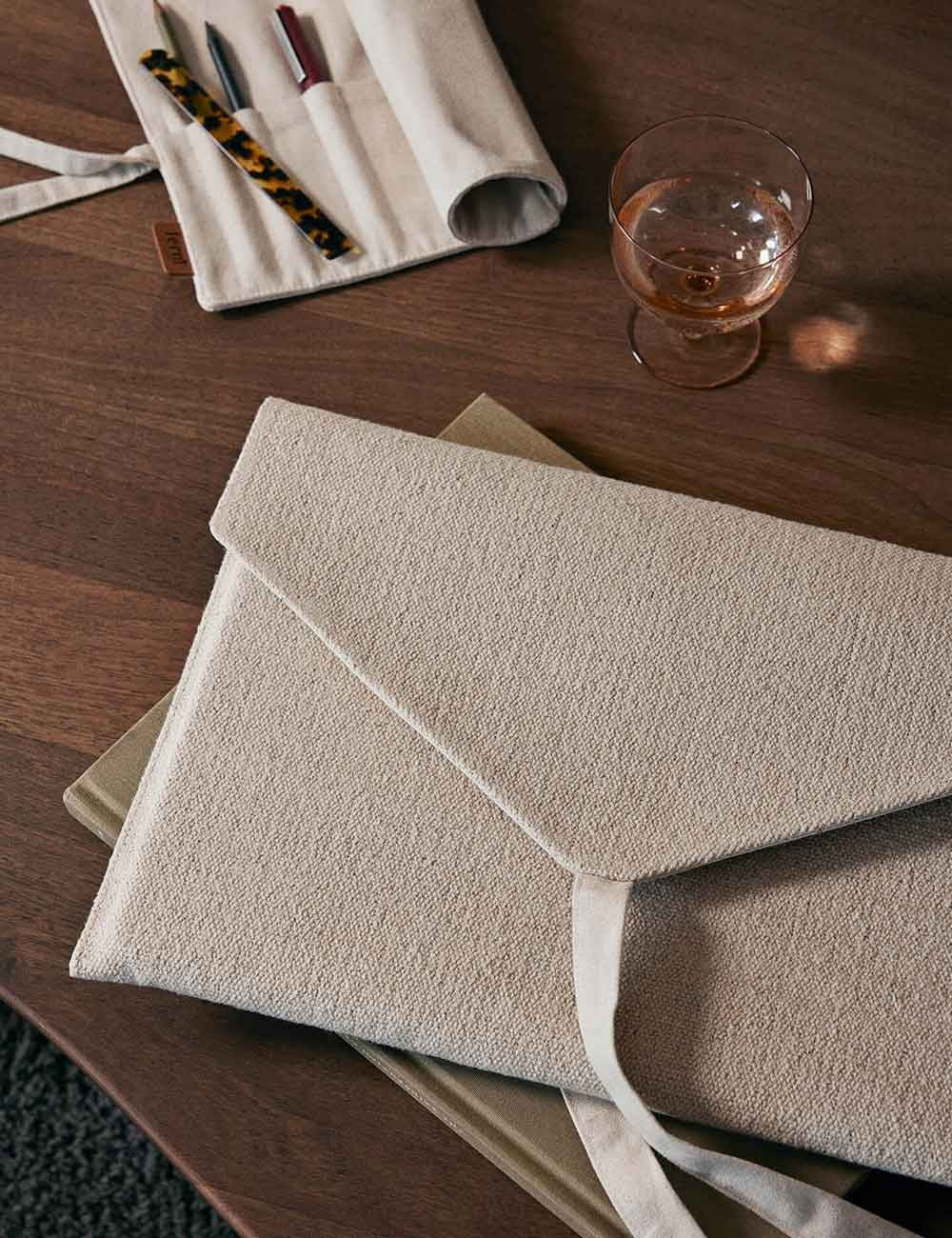 ALLY PENCIL WRAP
