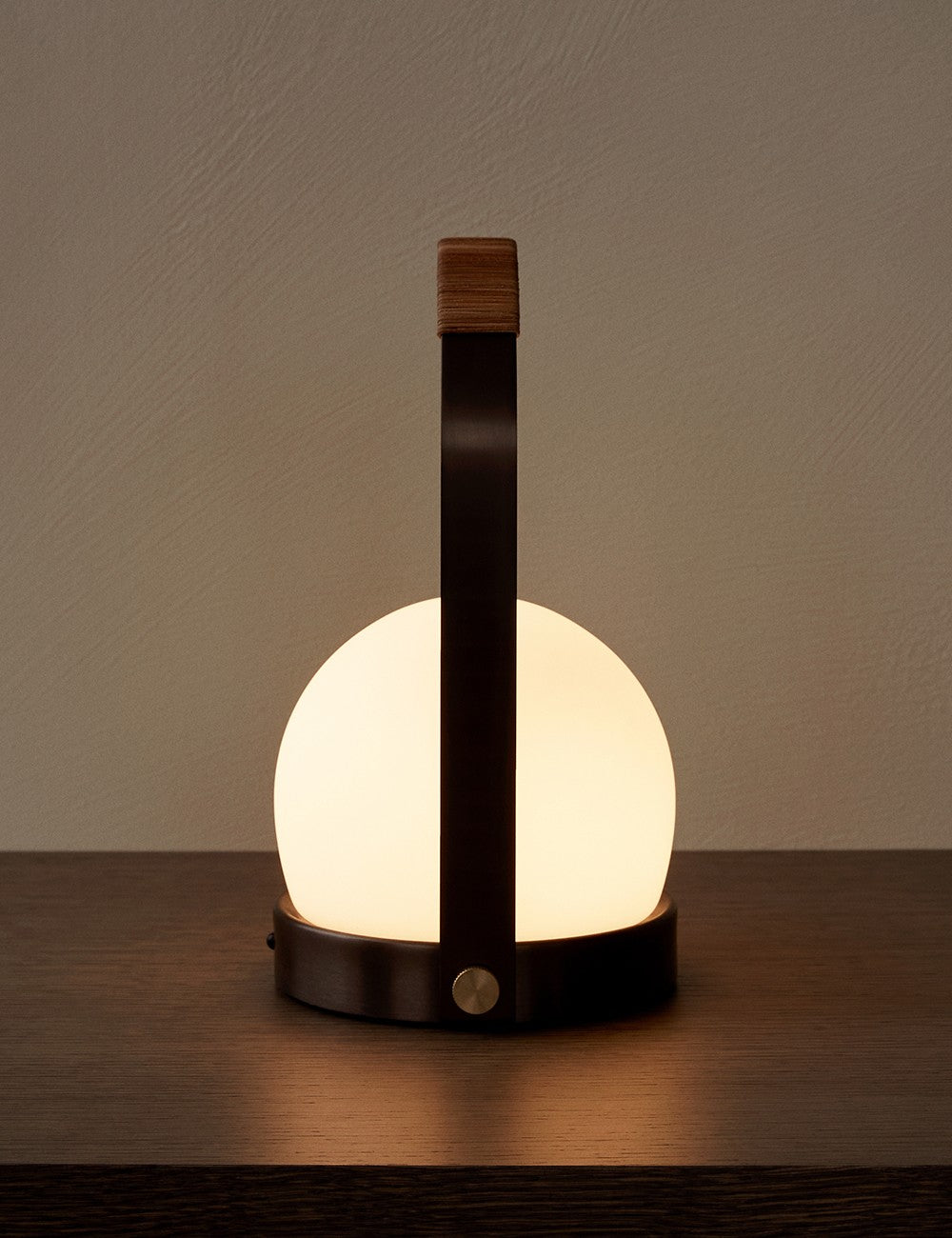 carrie lamp brass
