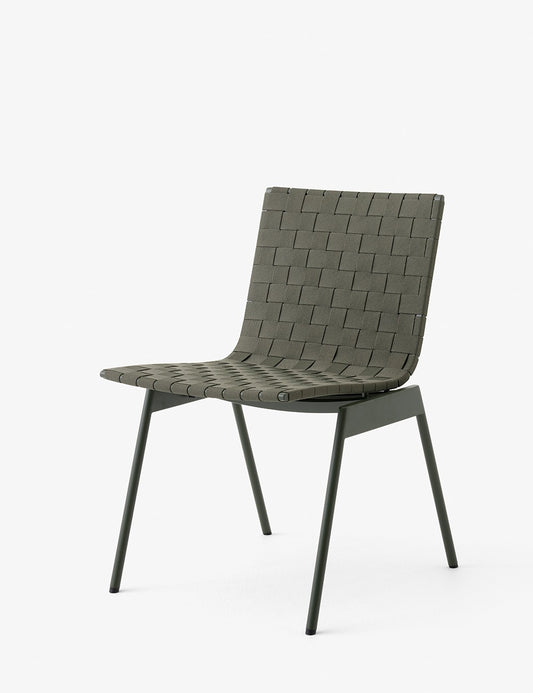 VILLE AV33 SIDE CHAIR