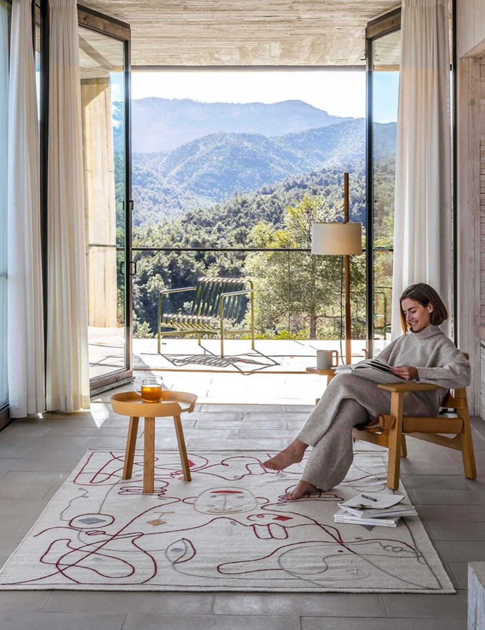 silhouette kelim rug