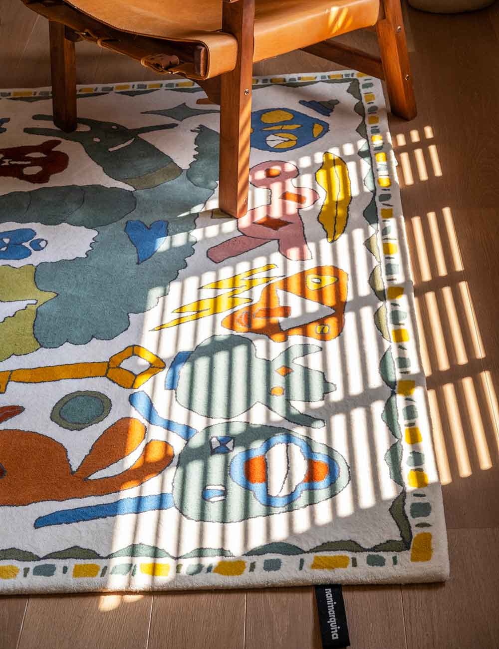 TROUPE RUG