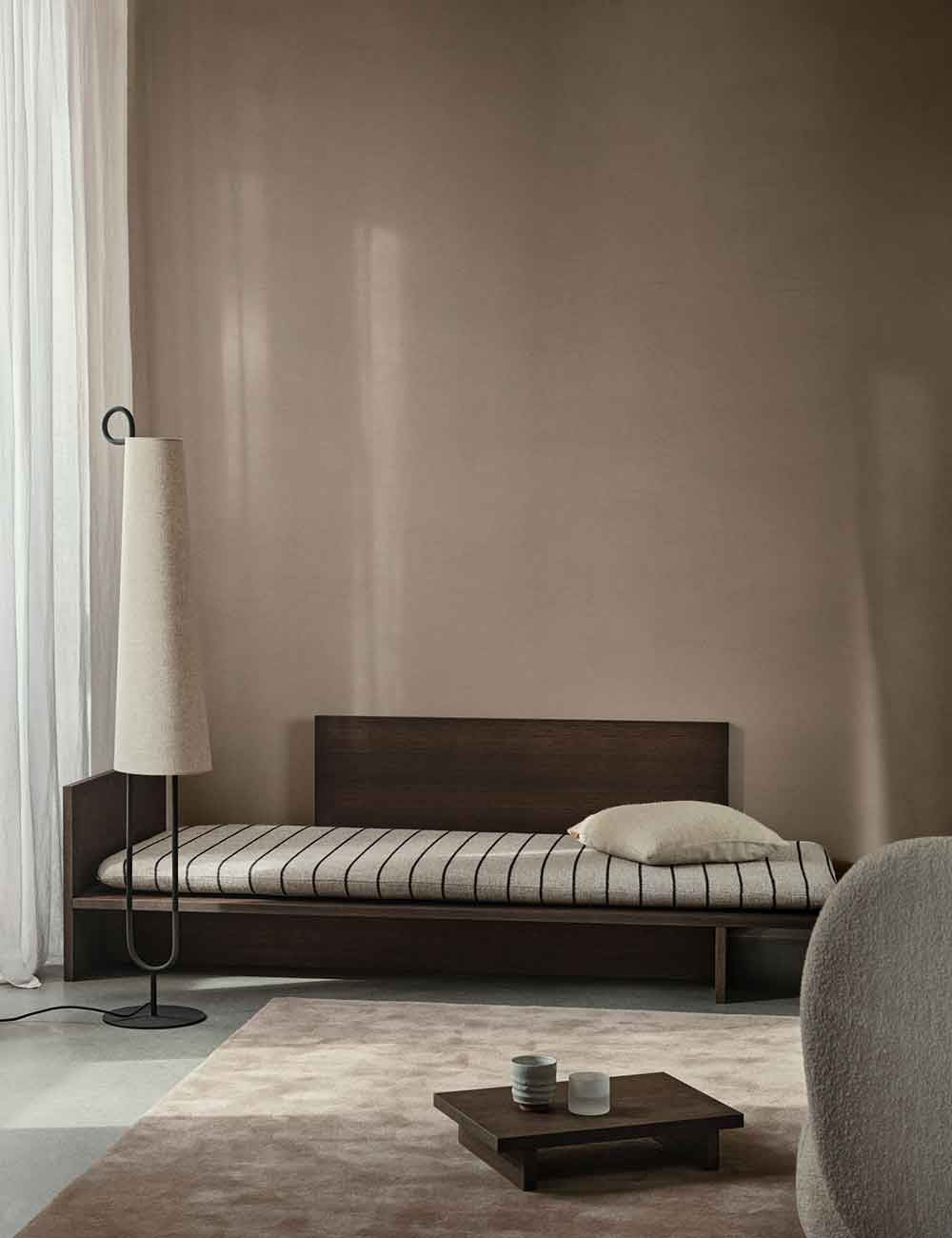 KONA SIDE TABLE