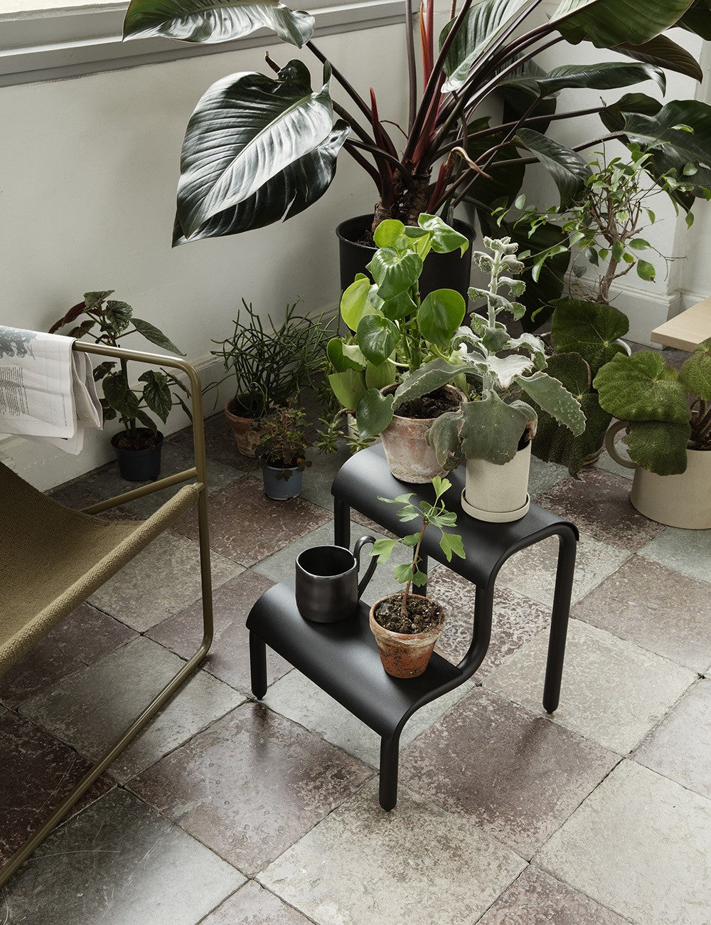 UP STEP STOOL
