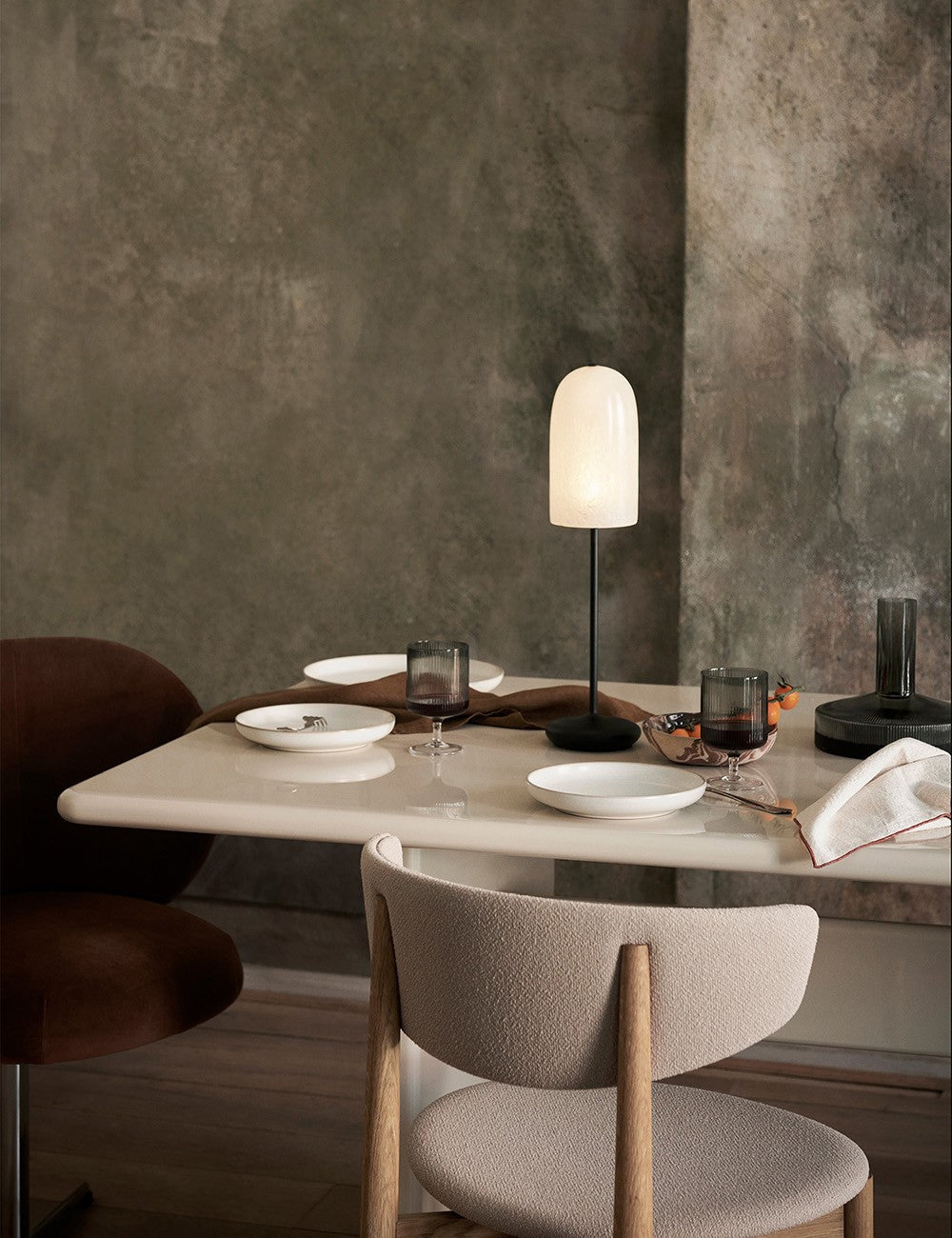 gry table lamp