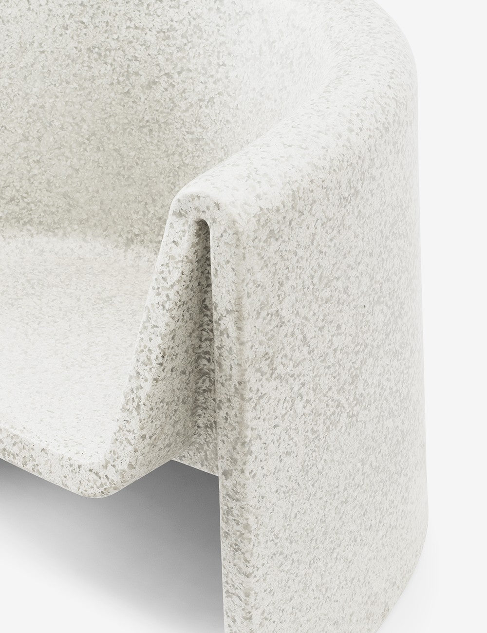 BIT LOUNGE CHAIR