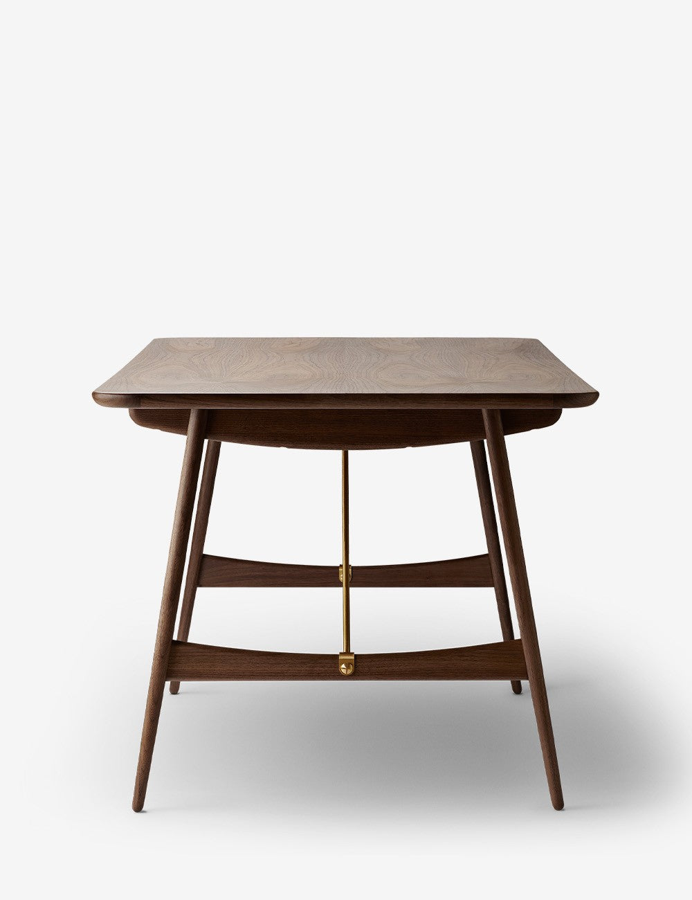 BM1160 HUNTING TABLE