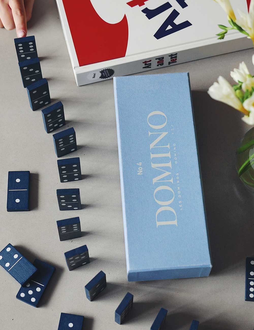 domino