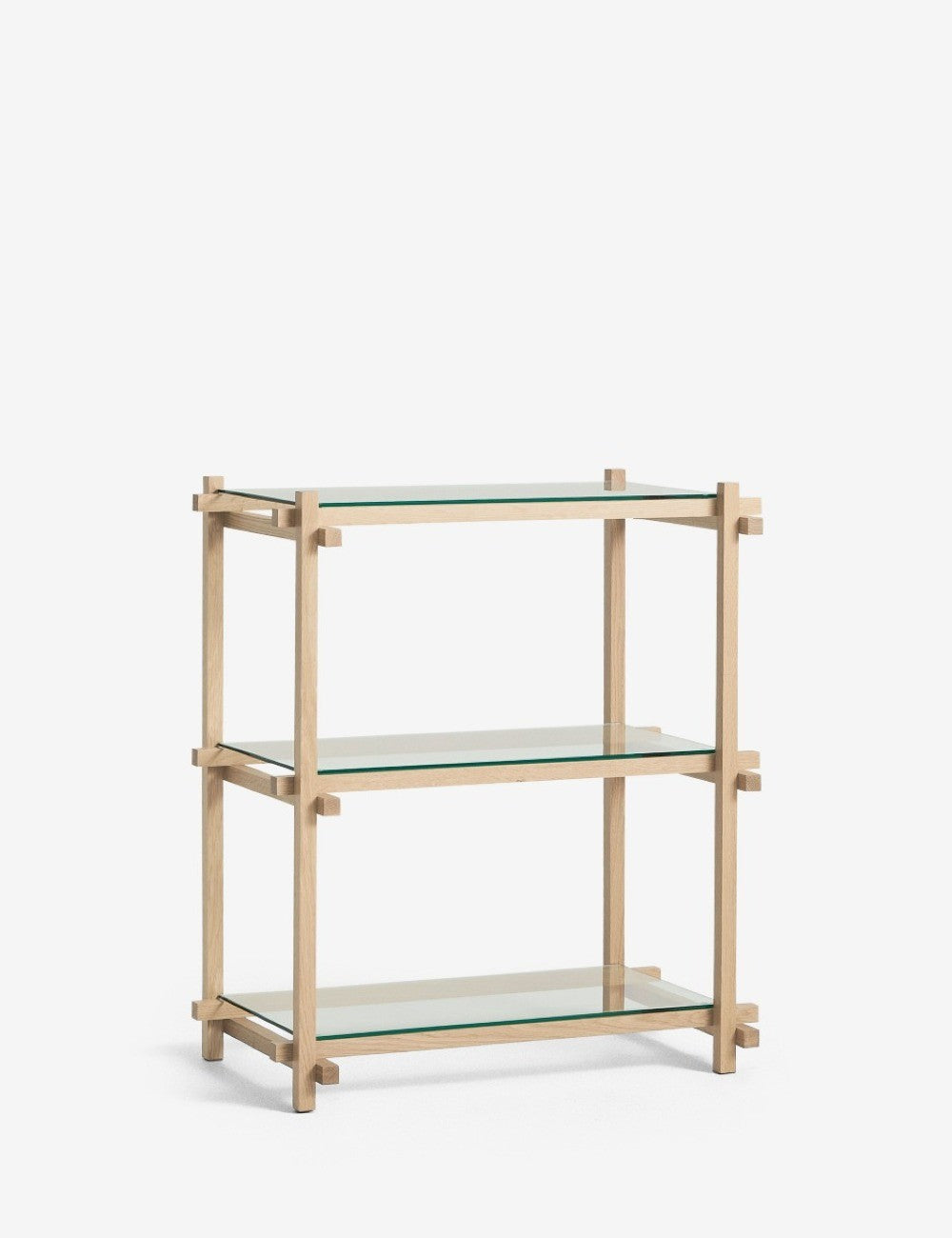 colonna di scaffalatura in legno bassa