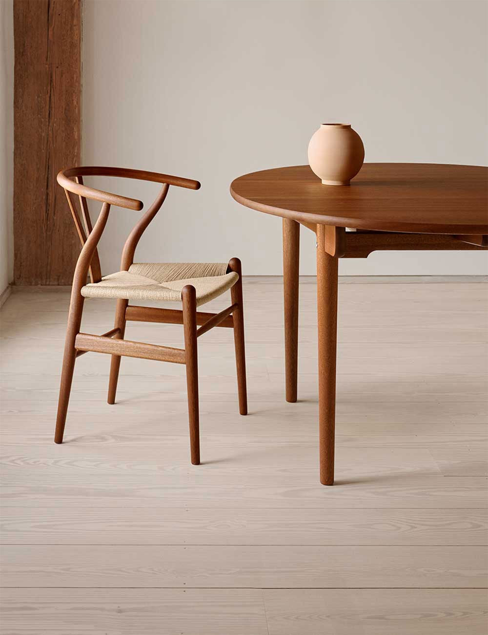 table à manger ch337