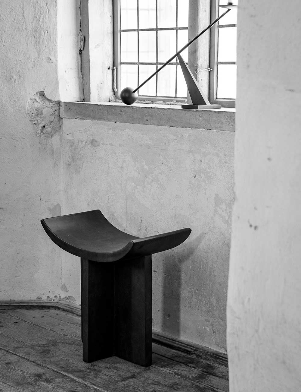 brutus stool