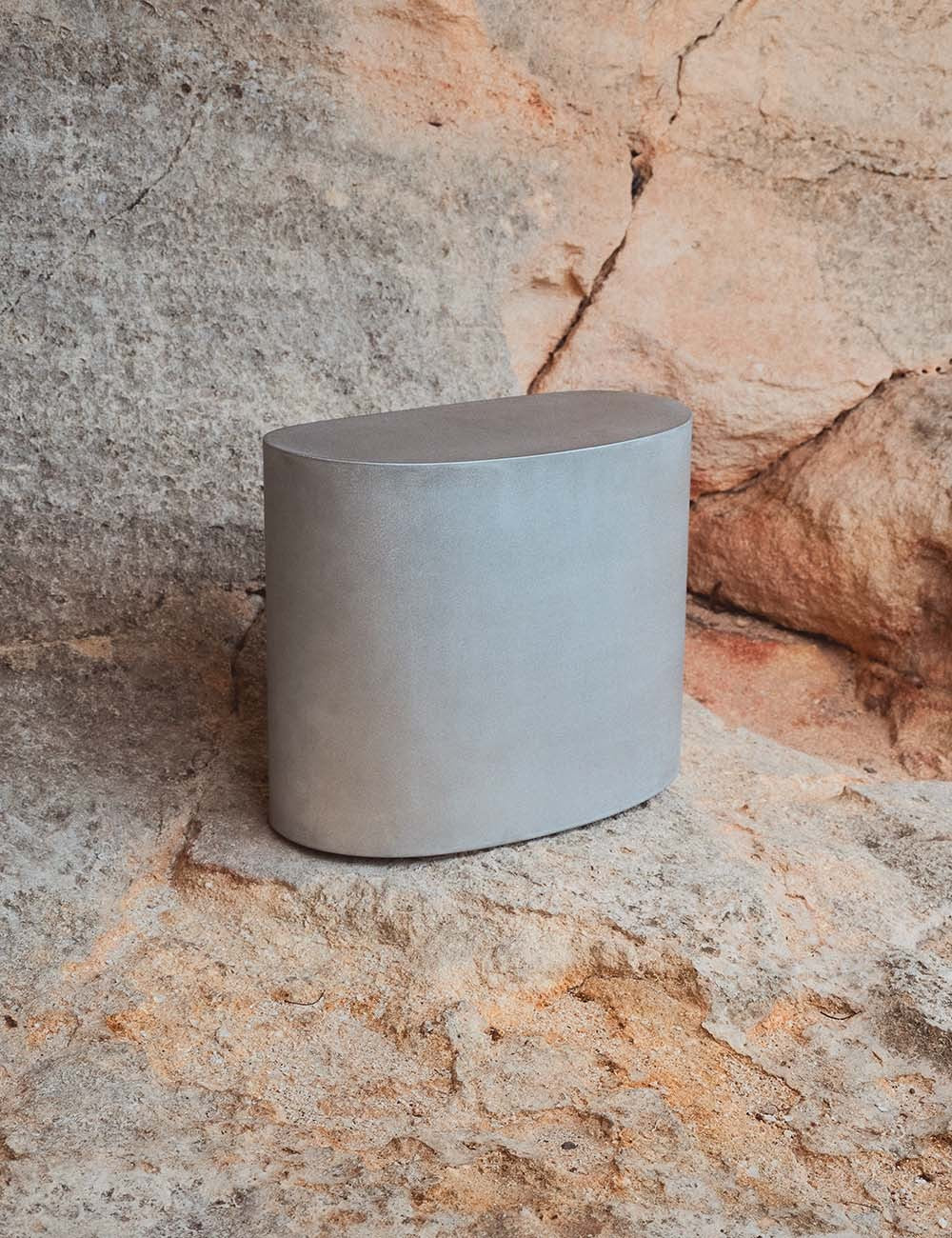 aluminium assemble side table