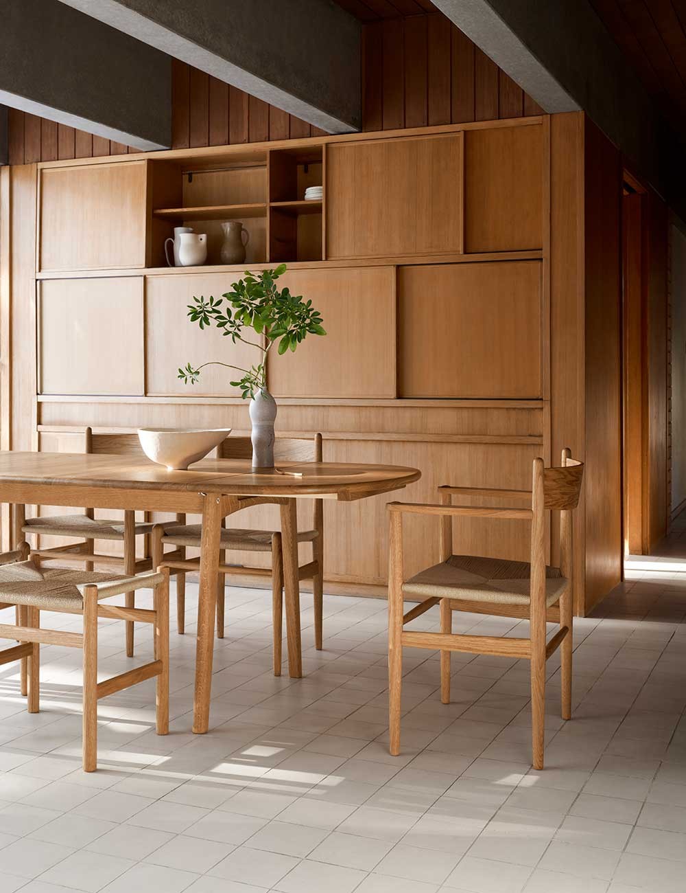 ch006 dining table