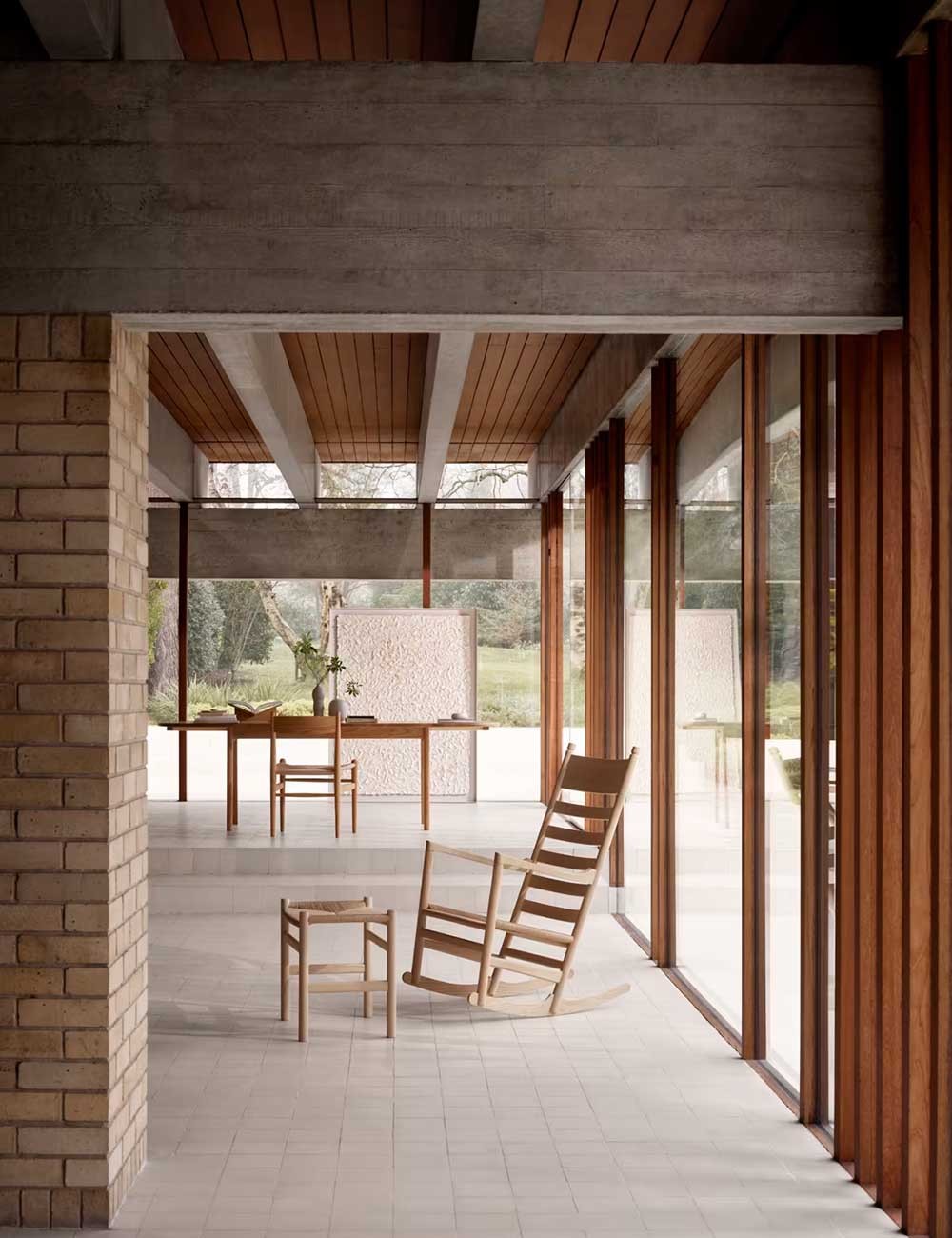 ch006 dining table