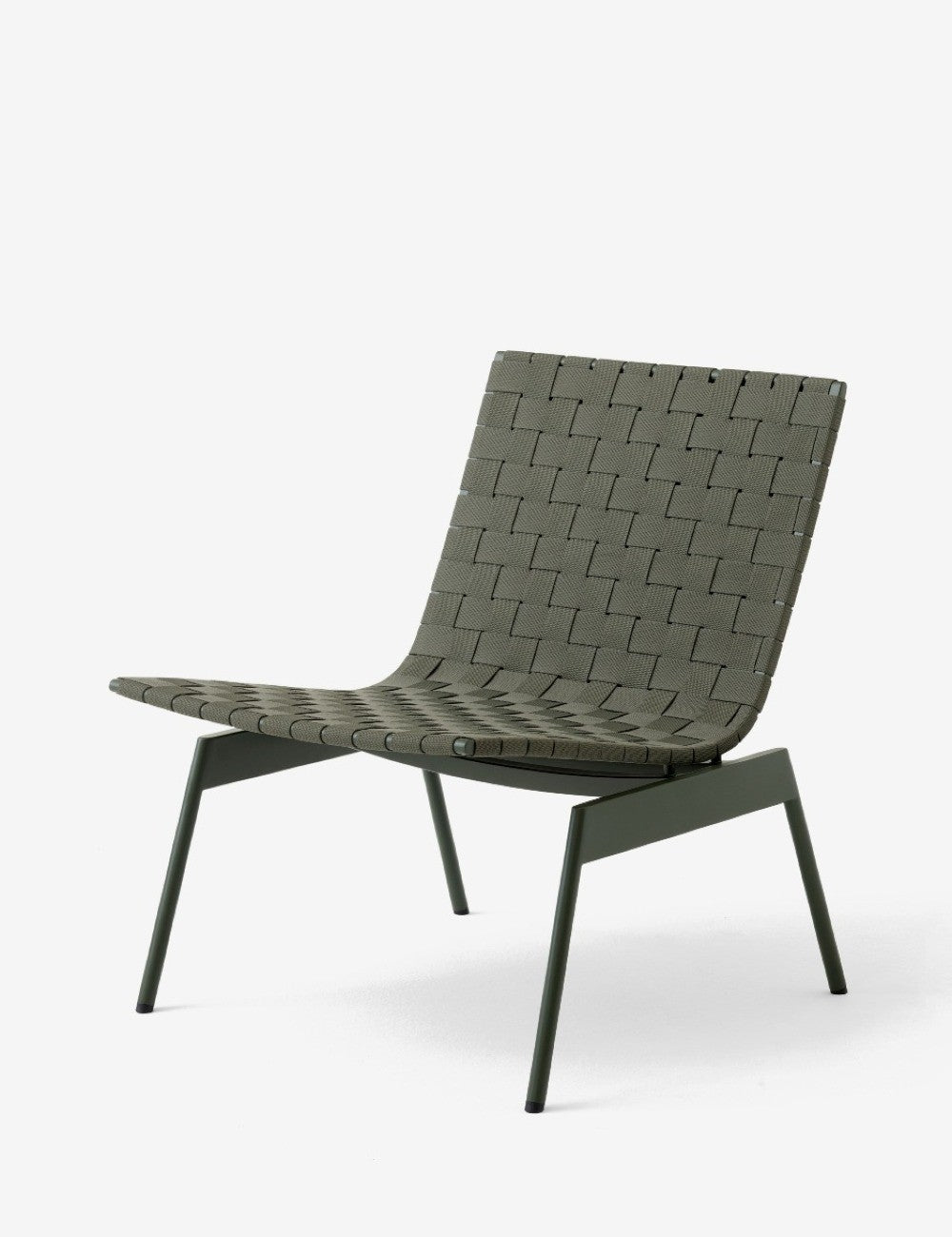 VILLE AV44 LOUNGE CHAIR