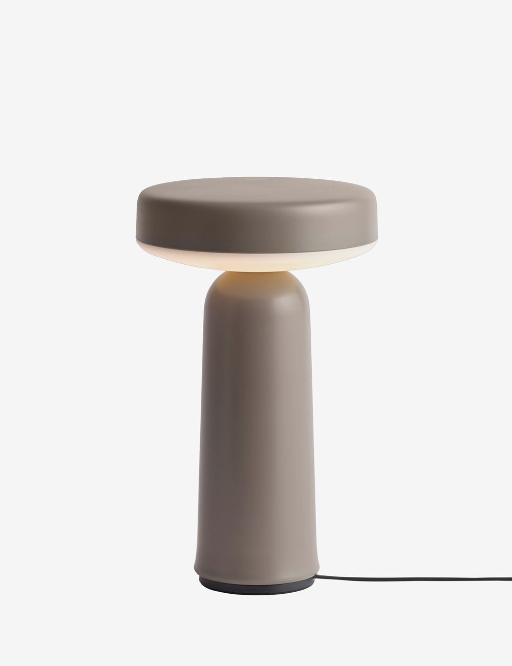 ease portable lamp