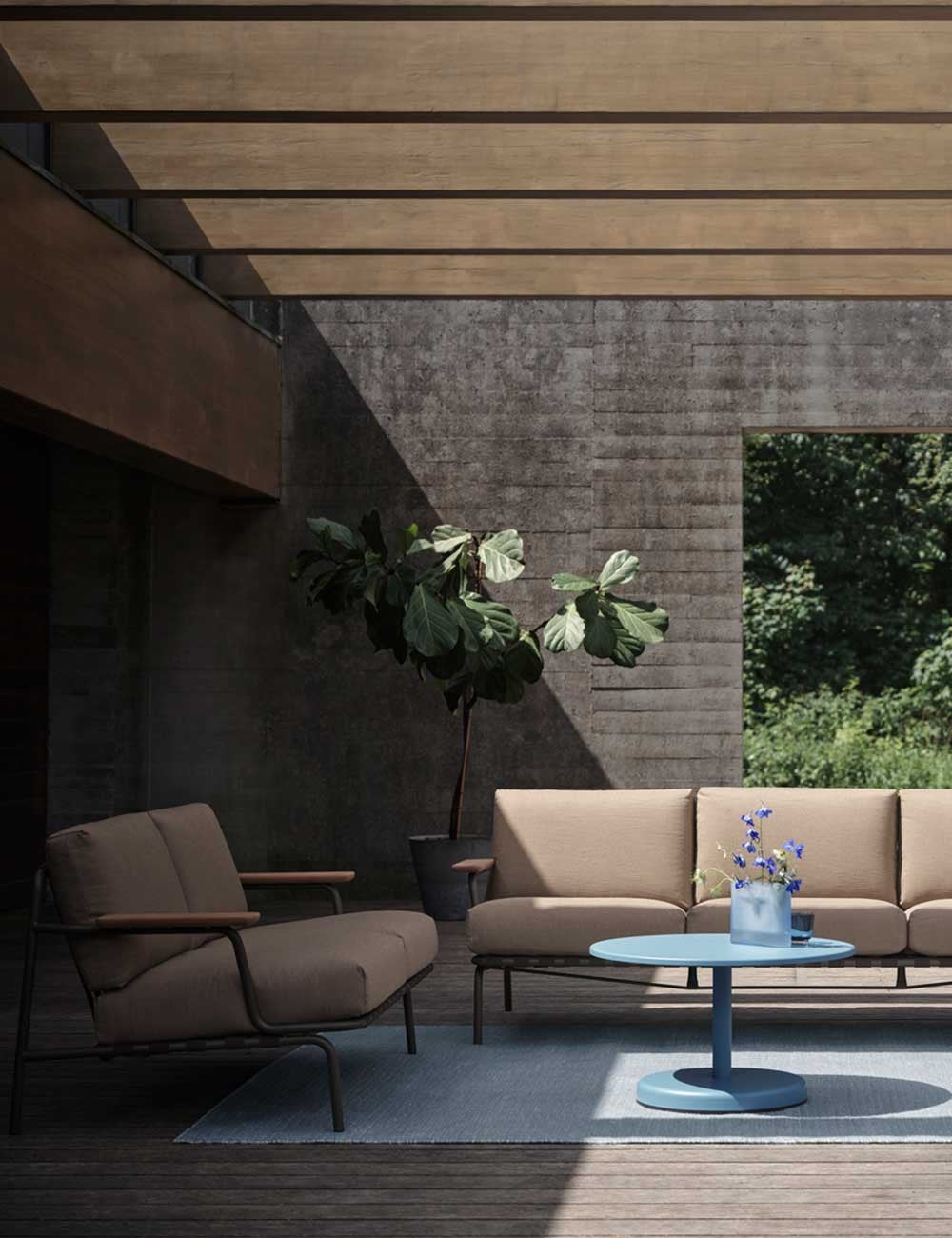 linear steel side coffee table ø70