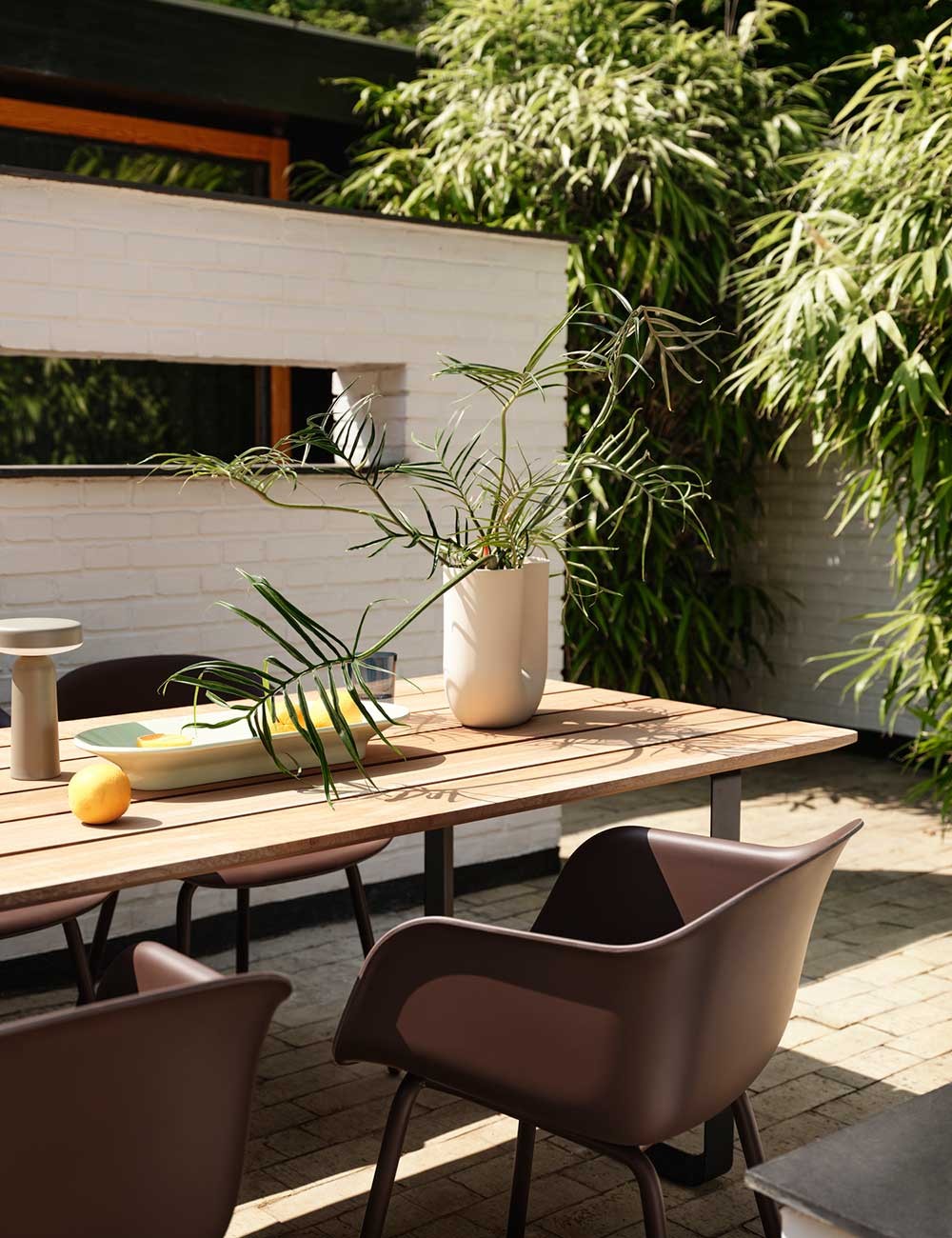 70/70 OUTDOOR TABLE