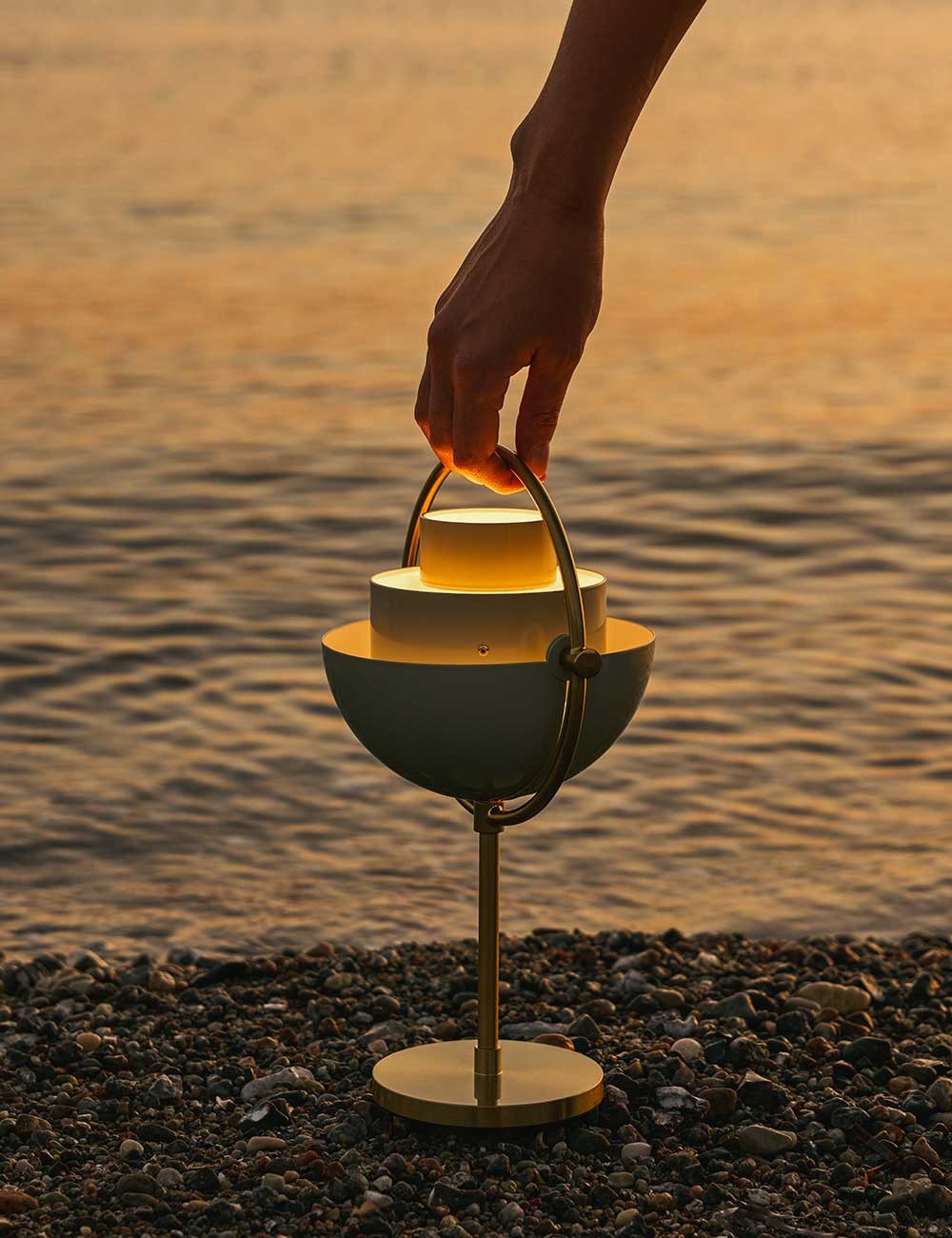 multi-lite portable lamp