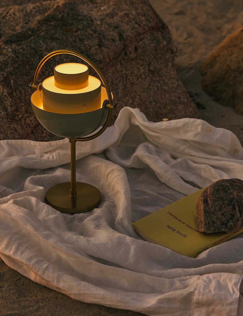multi-lite portable lamp