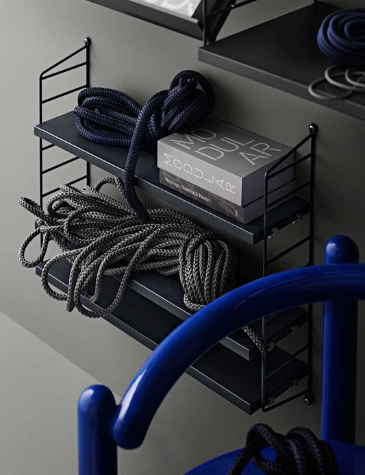 STRING POCKET NYBROBLÅ