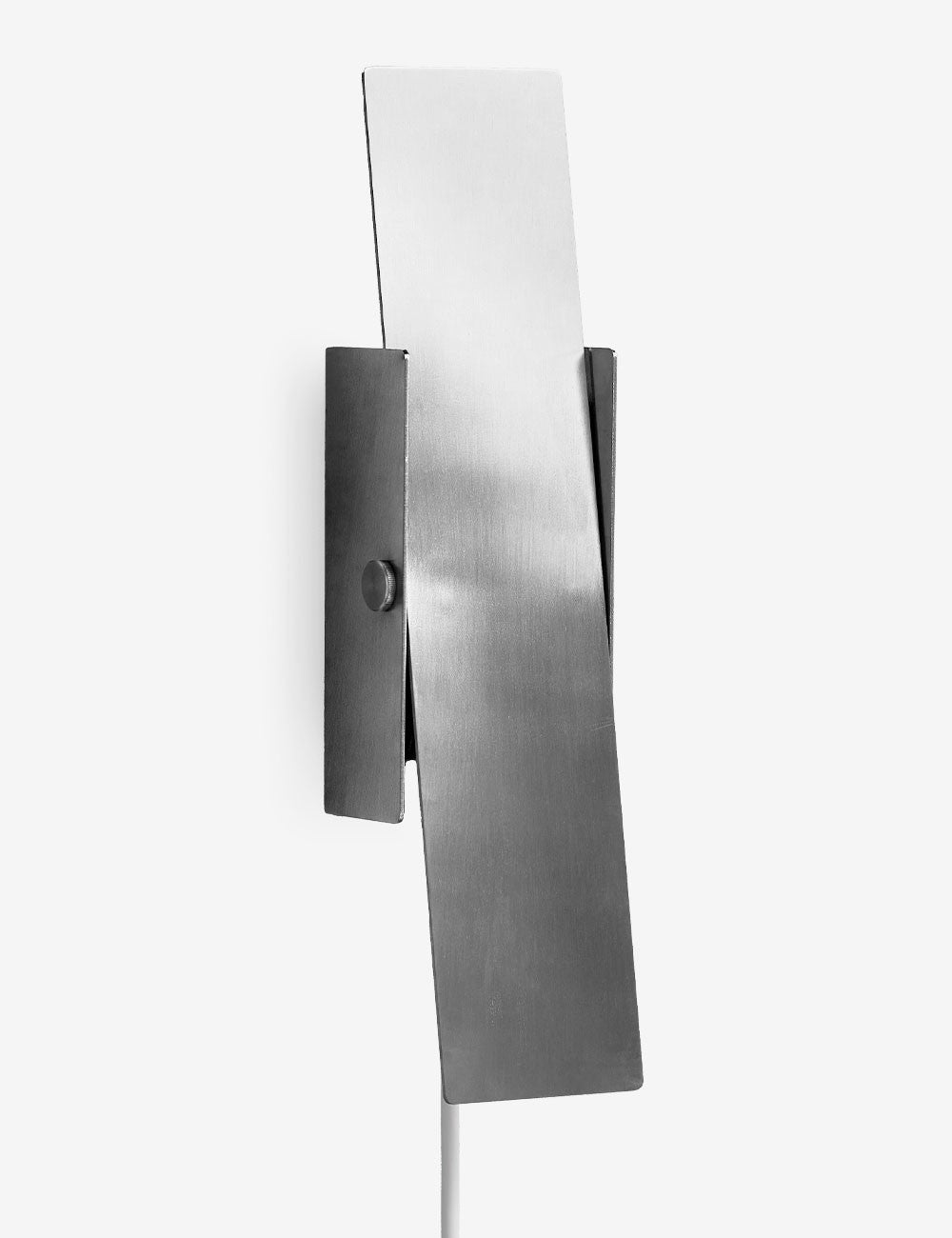 PIVOTING WALL LAMP