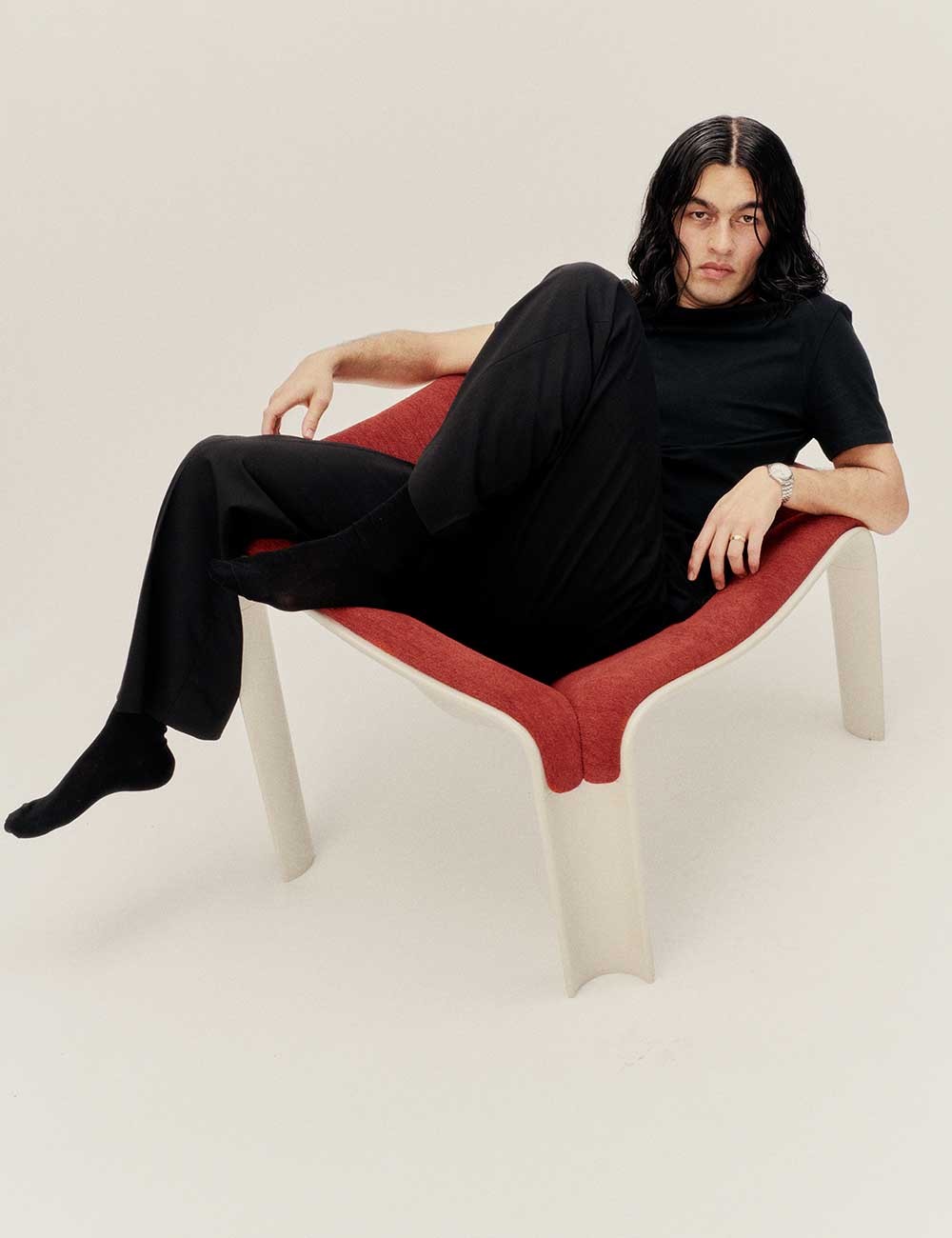 f300 lounge chair
