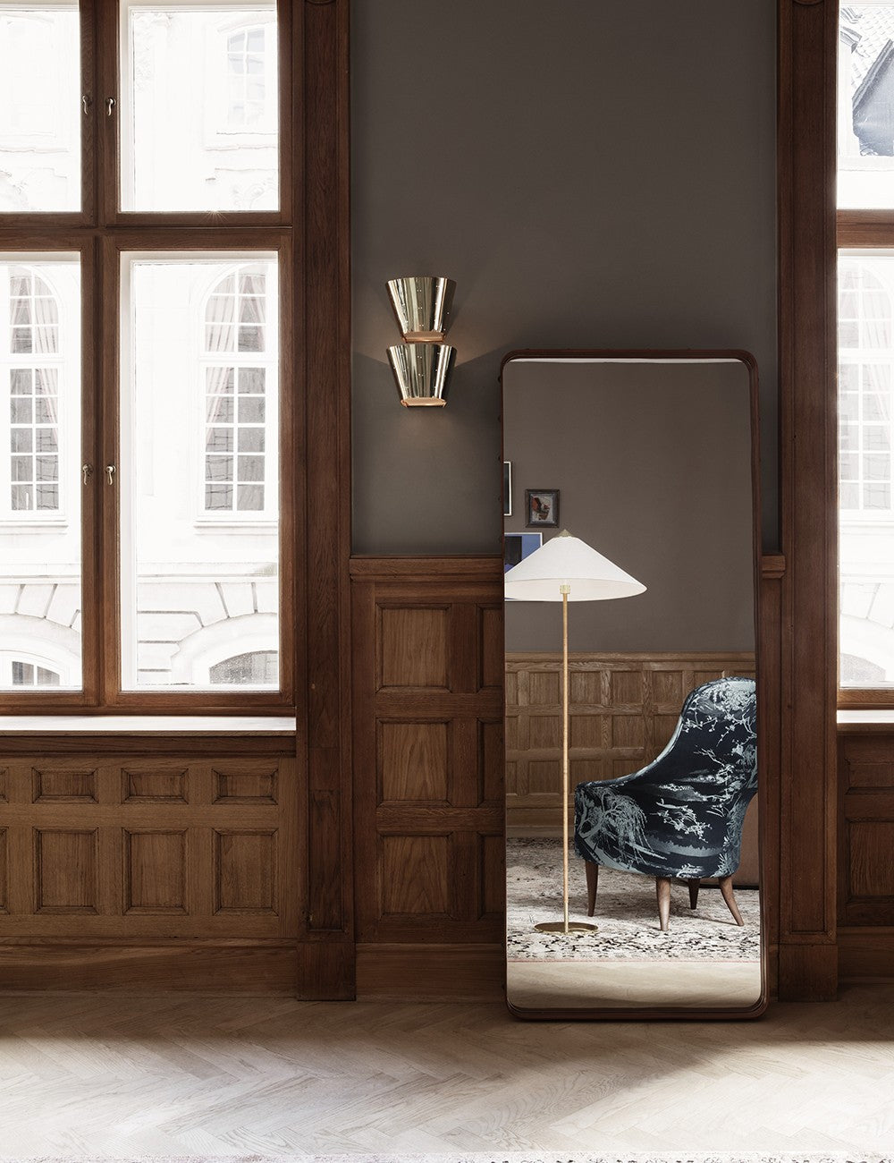 9602 floor lamp